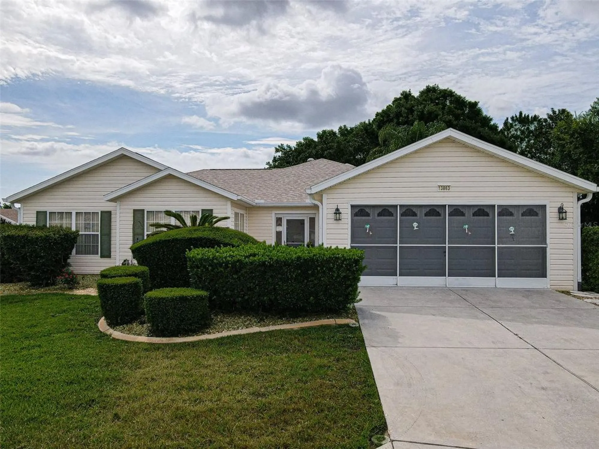 Property Slideshow image 1 of 89 | 13863 se 85th cir, Summerfield, FL, 34491