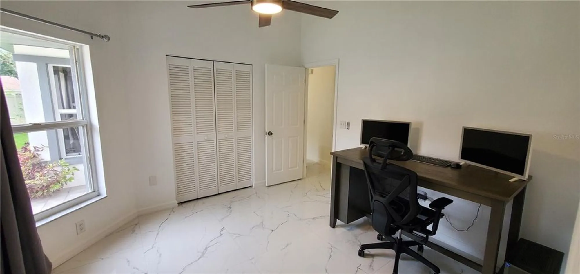 Property Slideshow image 18 of 28 | 5508 83rd ter, Sarasota, FL, 34243