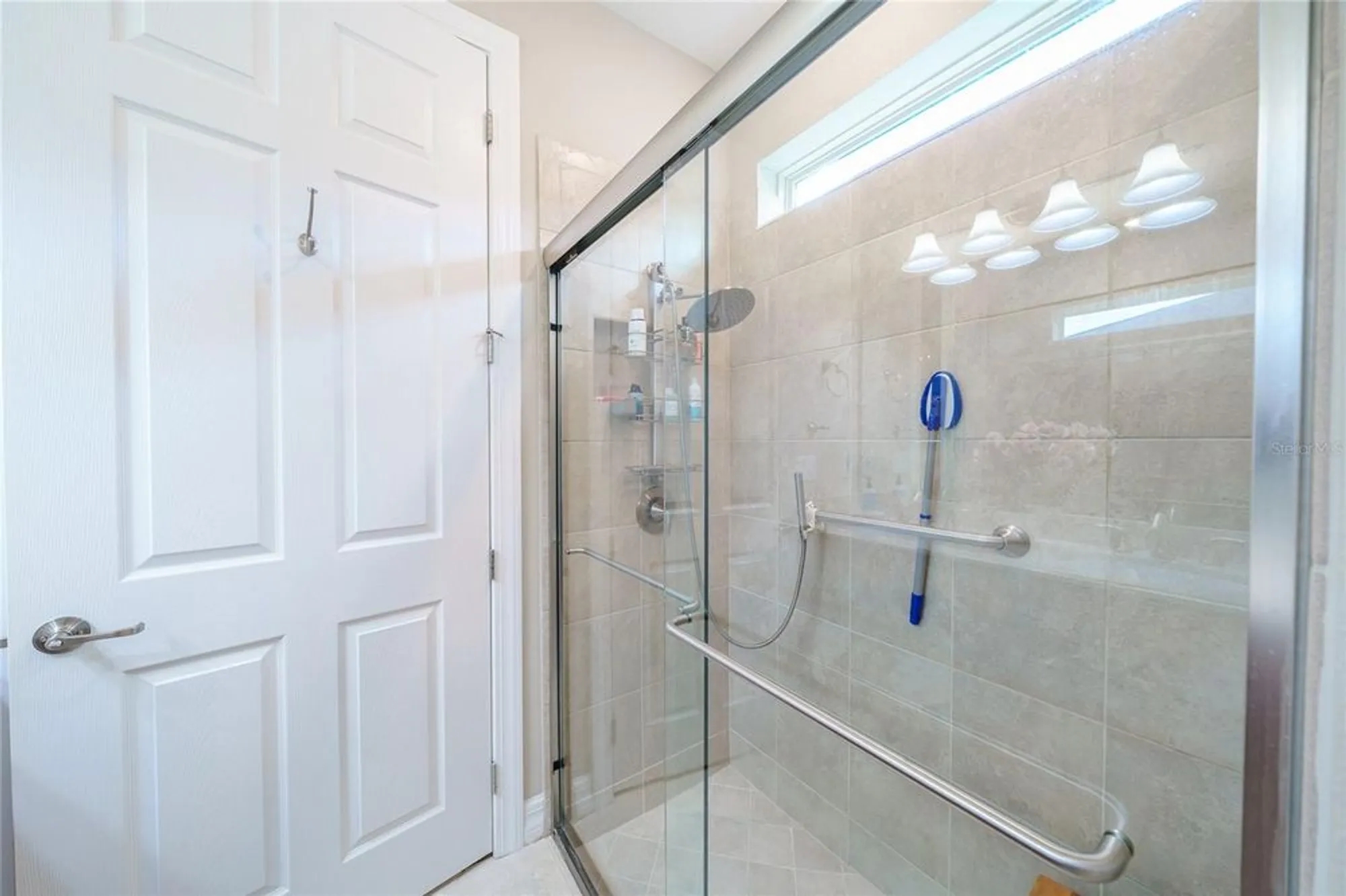 Property Slideshow image 8 of 67 | 19287 coastal shore ter, Land O Lakes, FL, 34638