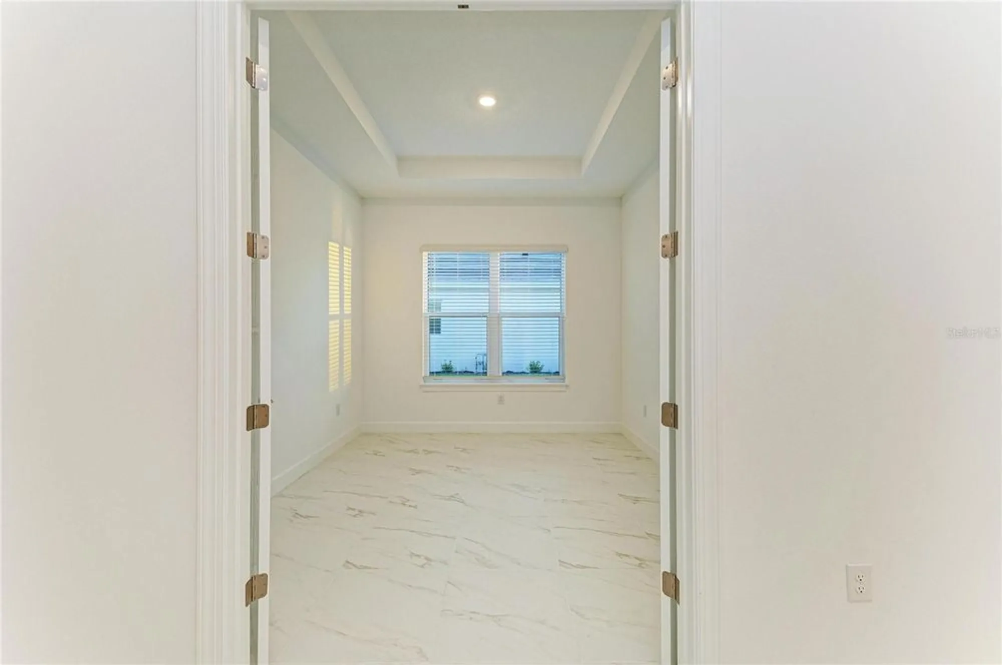 Property Slideshow image 48 of 72 | 3303 vicenza ct, Lakewood Ranch, FL, 34211