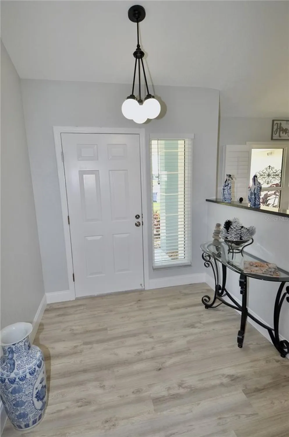 Property Slideshow image 15 of 77 | 611 paget dr, Venice, FL, 34293