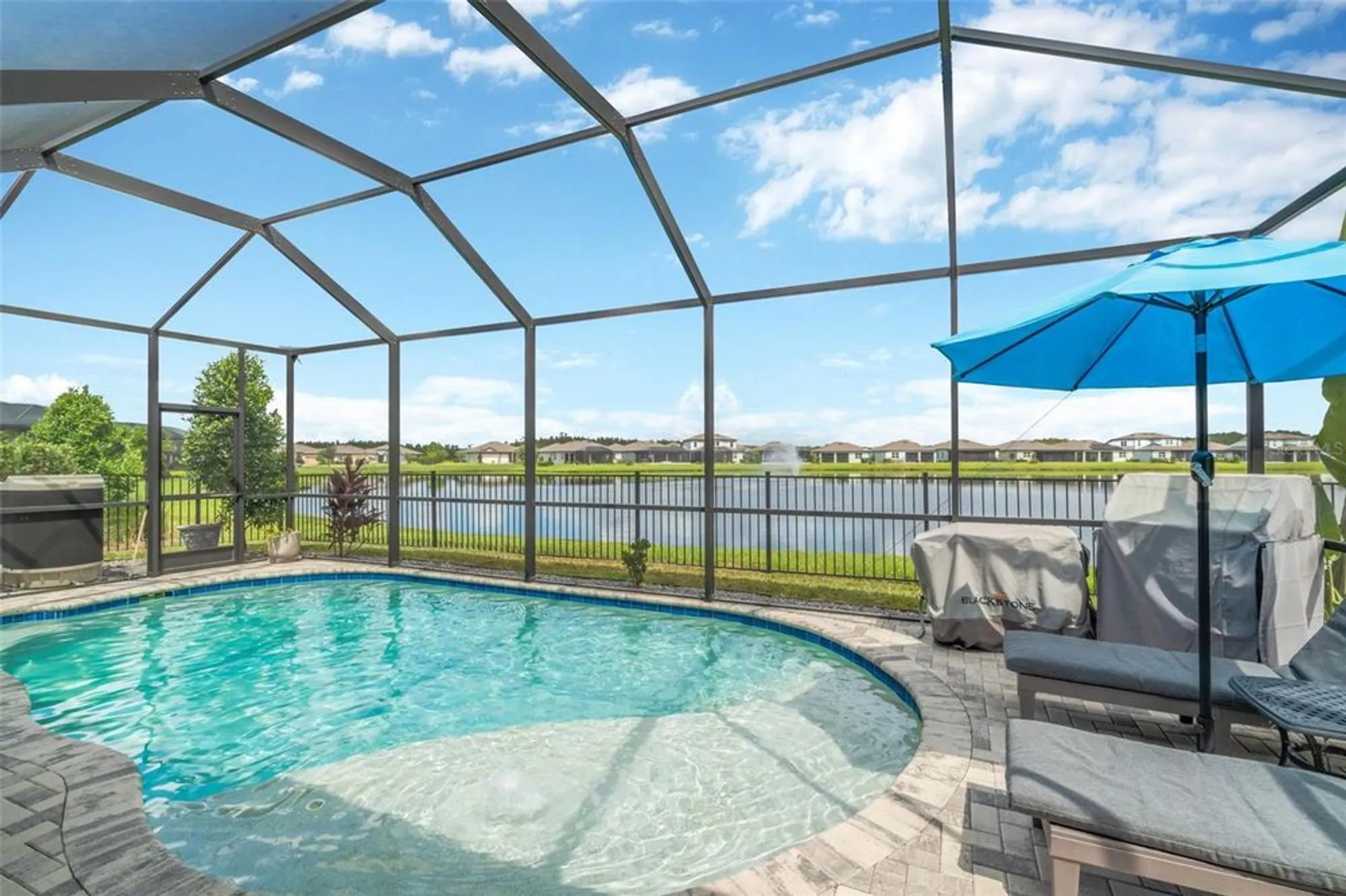 Property Slideshow image 28 of 70 | 19494 sea glass cir, Land O Lakes, FL, 34638