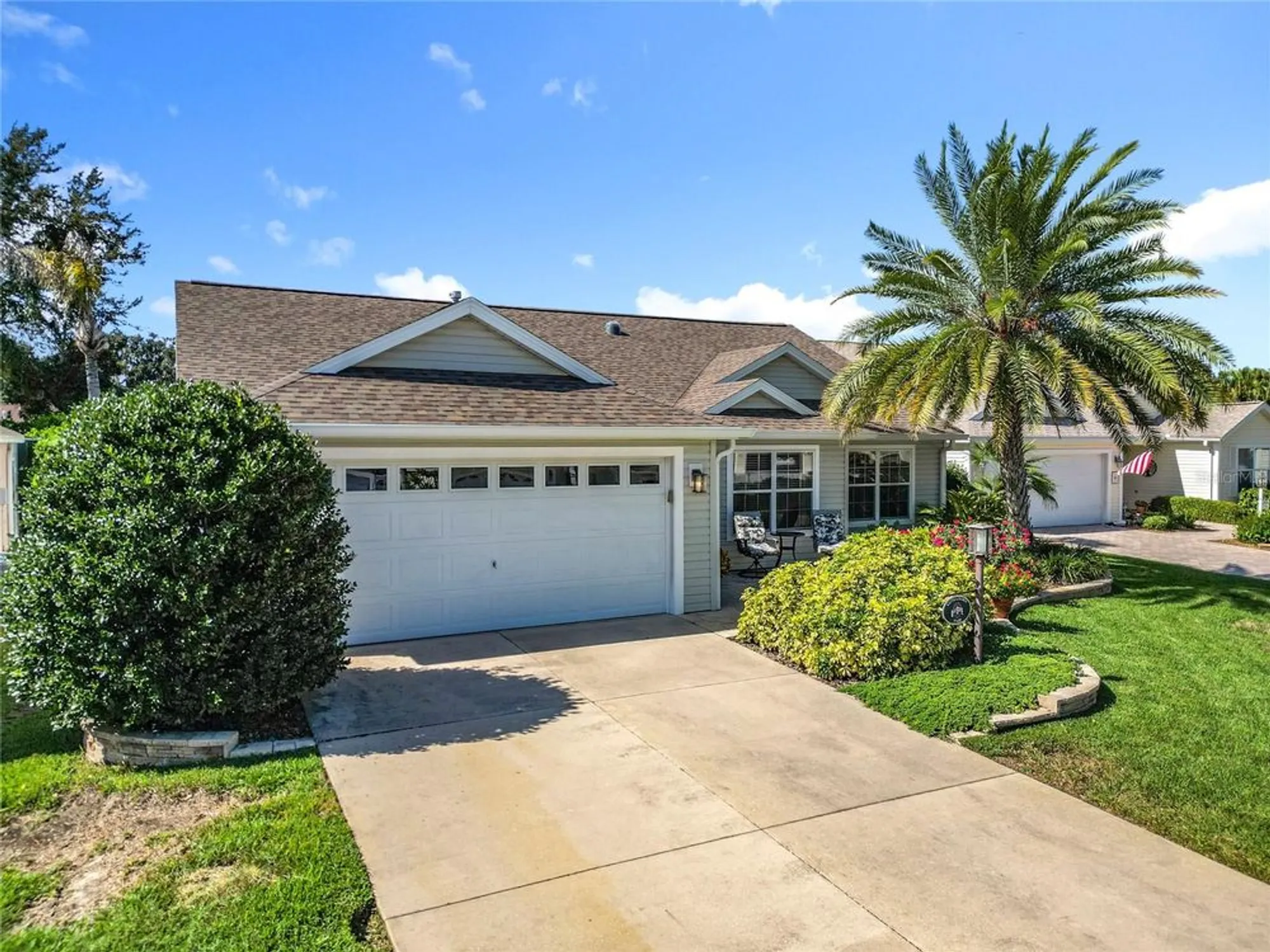 Property Slideshow image 2 of 55 | 17430 se 71st birchbrook ave, The Villages, FL, 32162
