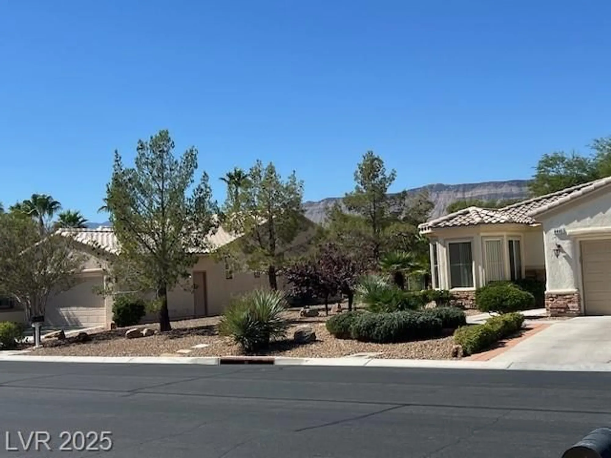 Property Slideshow image 37 of 40 | 4438 regalo bello st, Las Vegas, NV, 89135