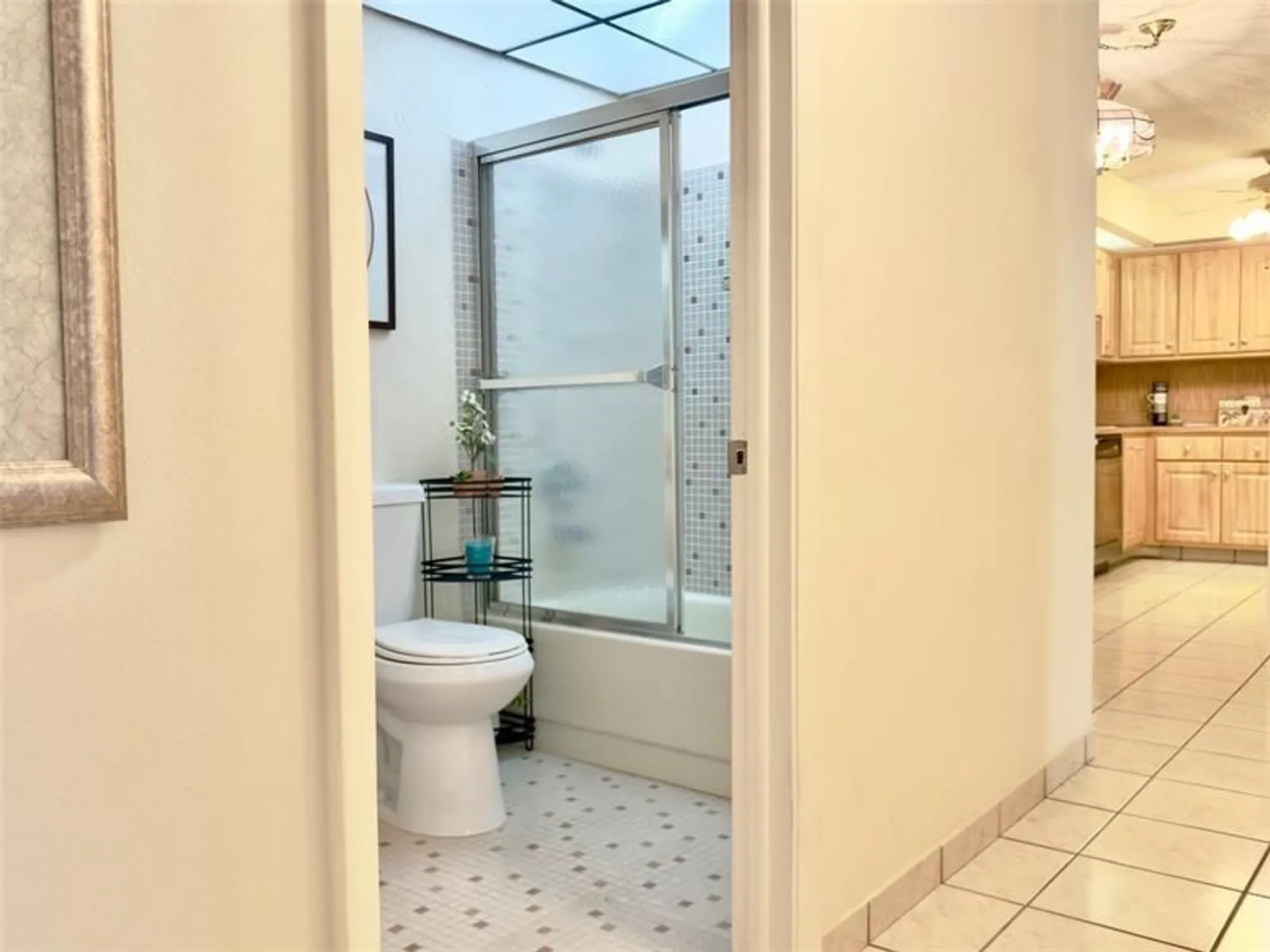 Property Slideshow image 20 of 51 | 9988 n belfort cir 111, Tamarac, FL, 33321