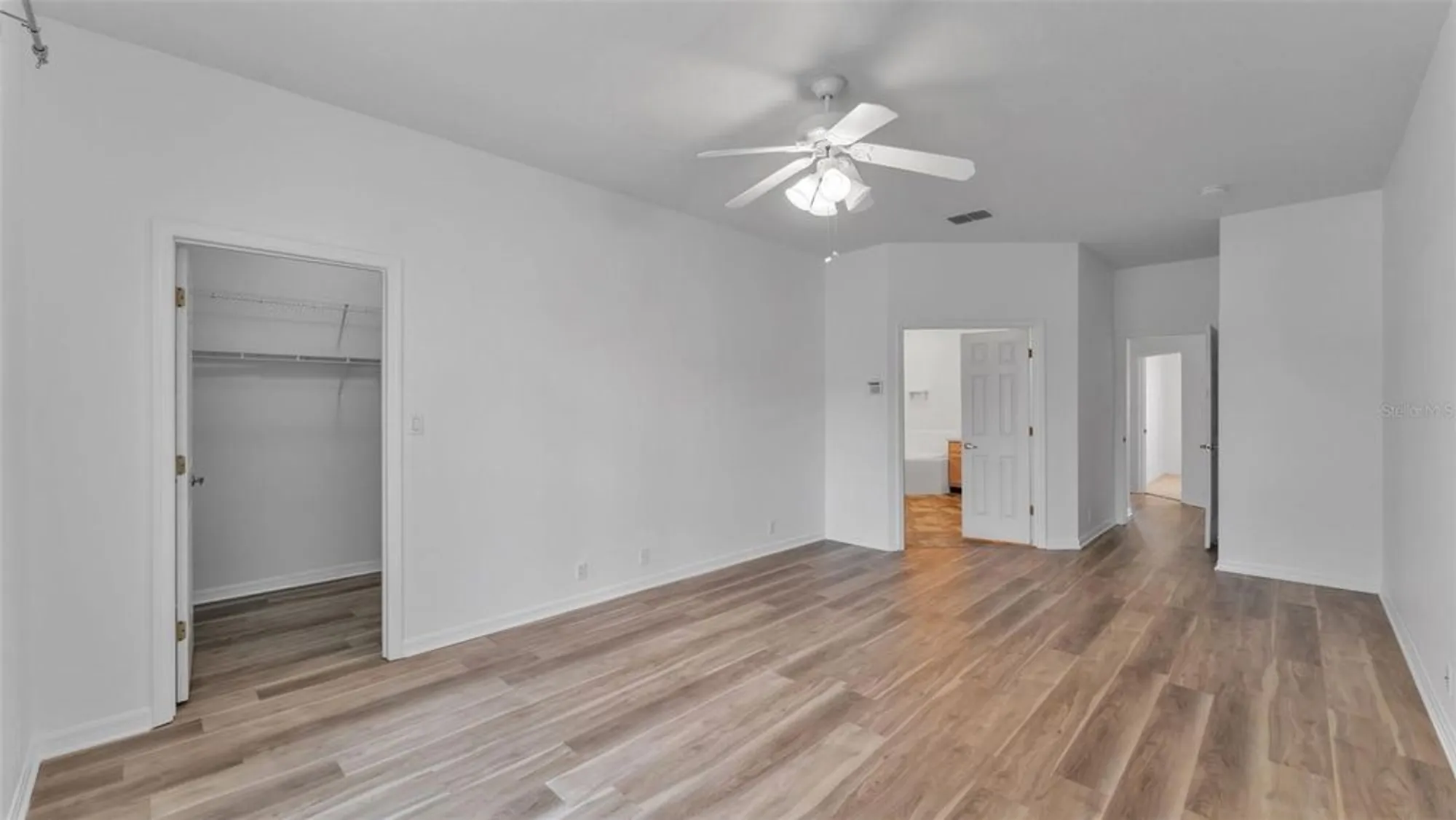 Property Slideshow image 18 of 37 | 4268 windchime ln, Lakeland, FL, 33811