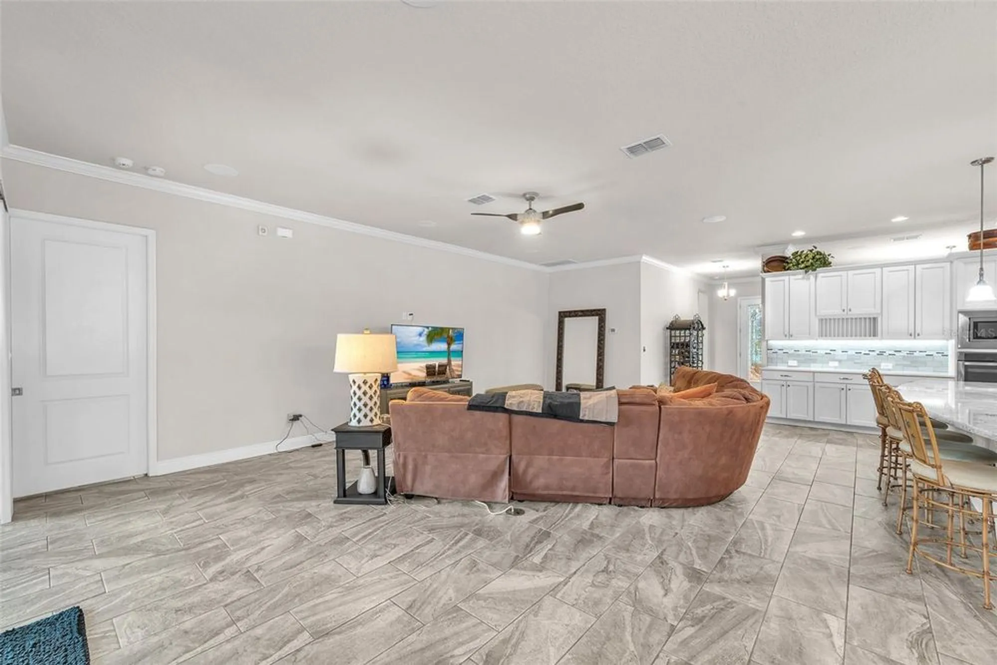 Property Slideshow image 25 of 58 | 6122 watercolor dr, Lithia, FL, 33547