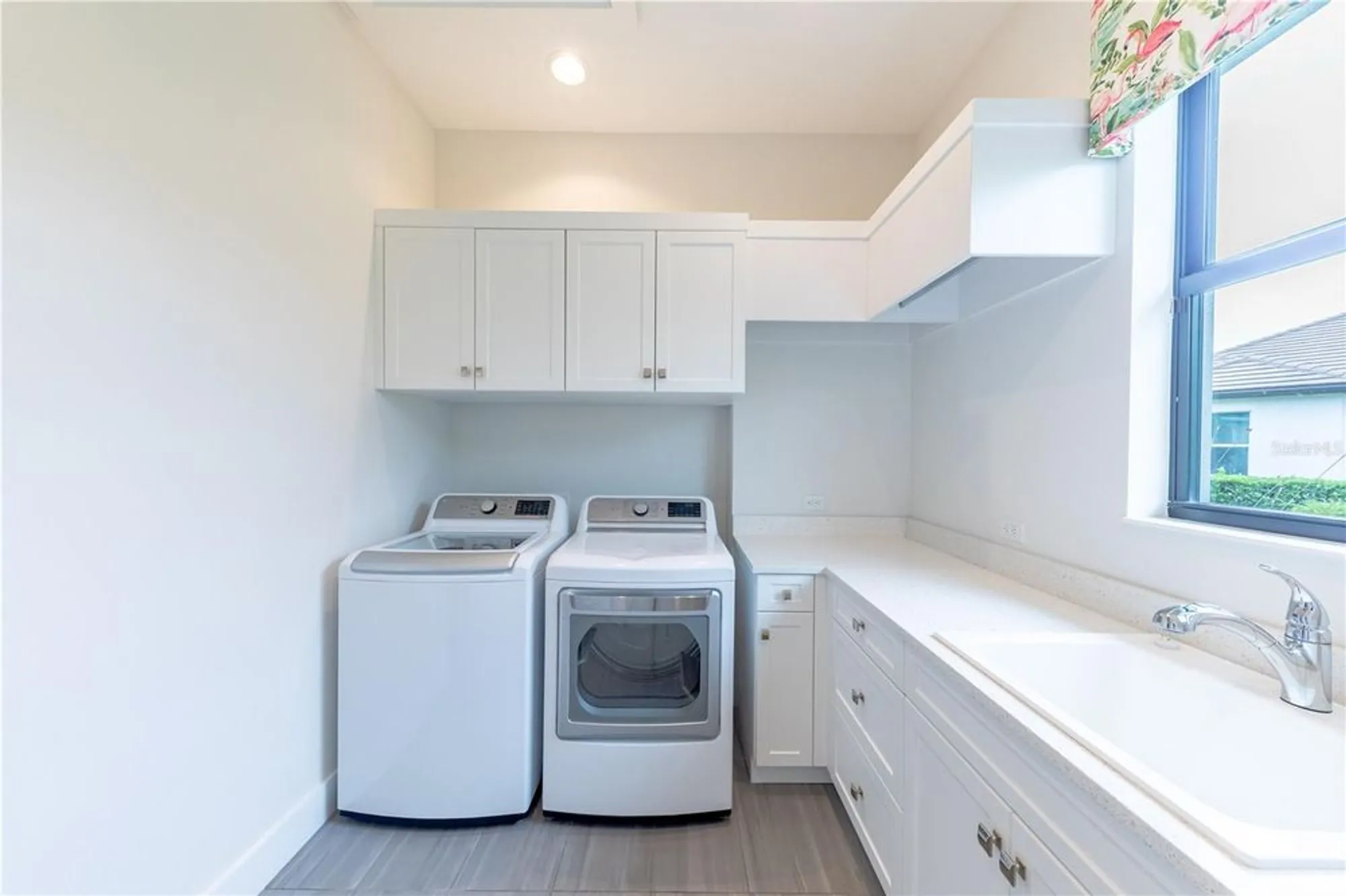 Property Slideshow image 40 of 63 | 5408 greenbrook dr, Sarasota, FL, 34238