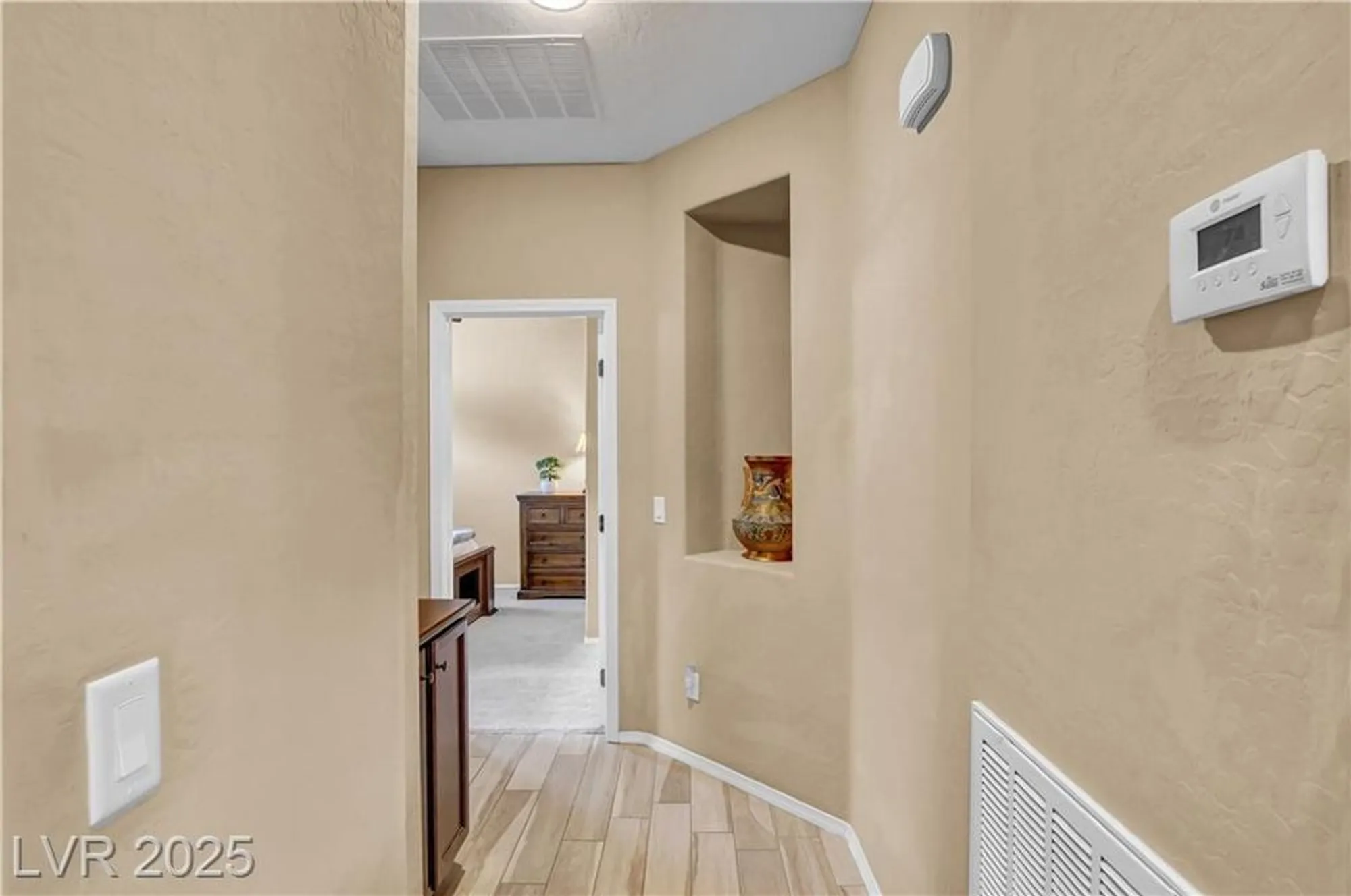 Property Slideshow image 27 of 82 | 5749 keystone crest st, North Las Vegas, NV, 89081