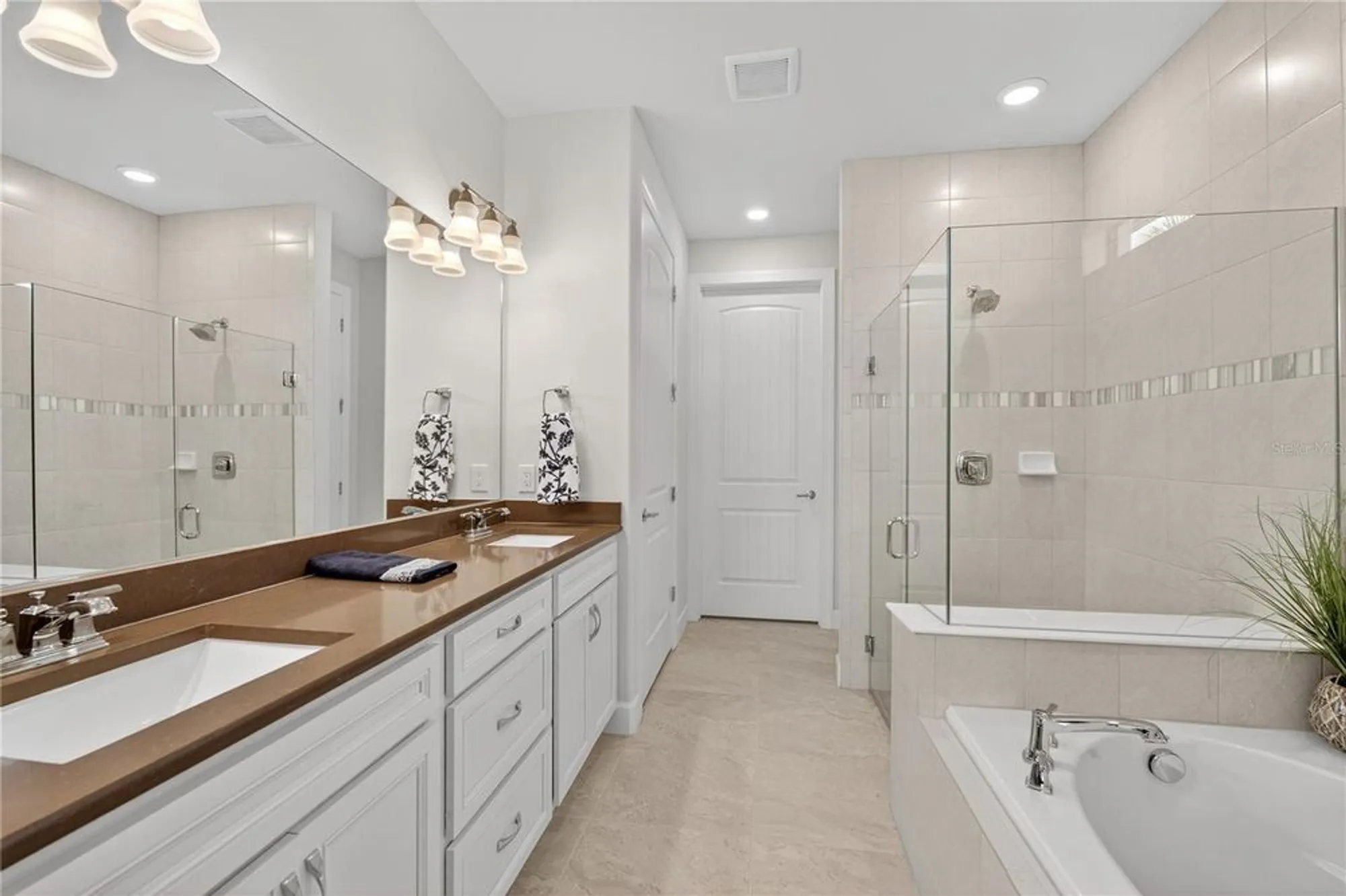 Property Slideshow image 23 of 59 | 1745 hyssop loop, North Port, FL, 34289