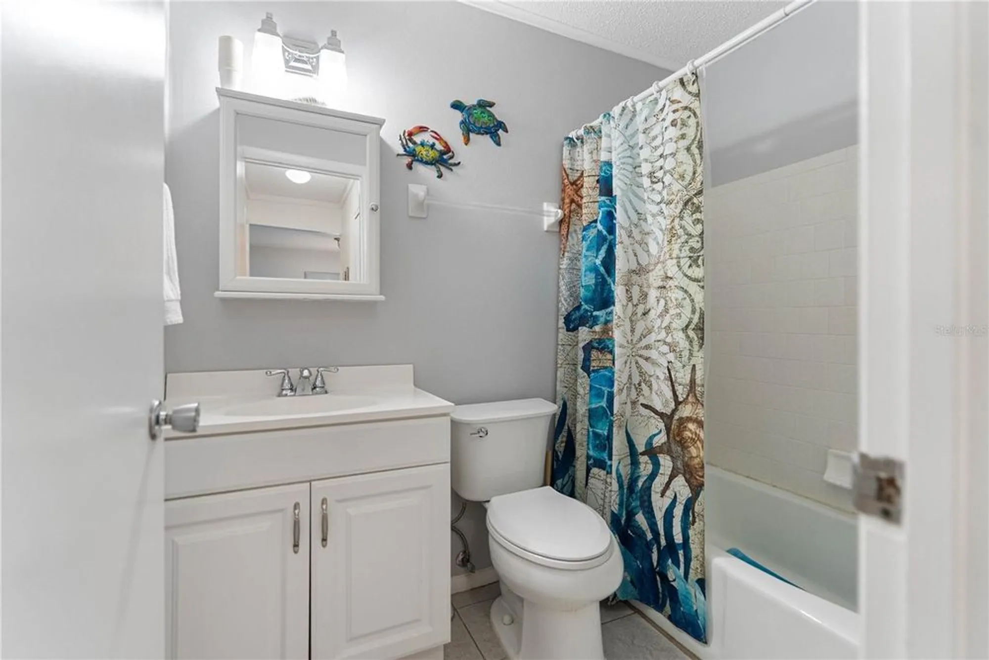 Property Slideshow image 20 of 49 | 3653 lake bayshore dr # j503, Bradenton, FL, 34205