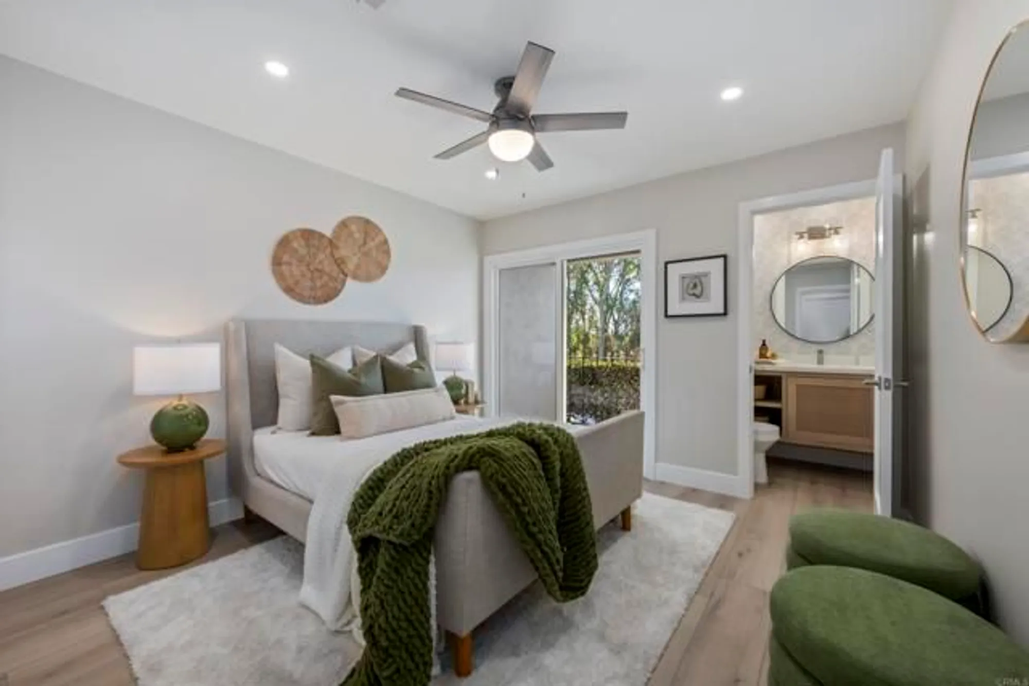 Property Slideshow image 15 of 31 | 3839 vista campana 72, Oceanside, CA, 92057