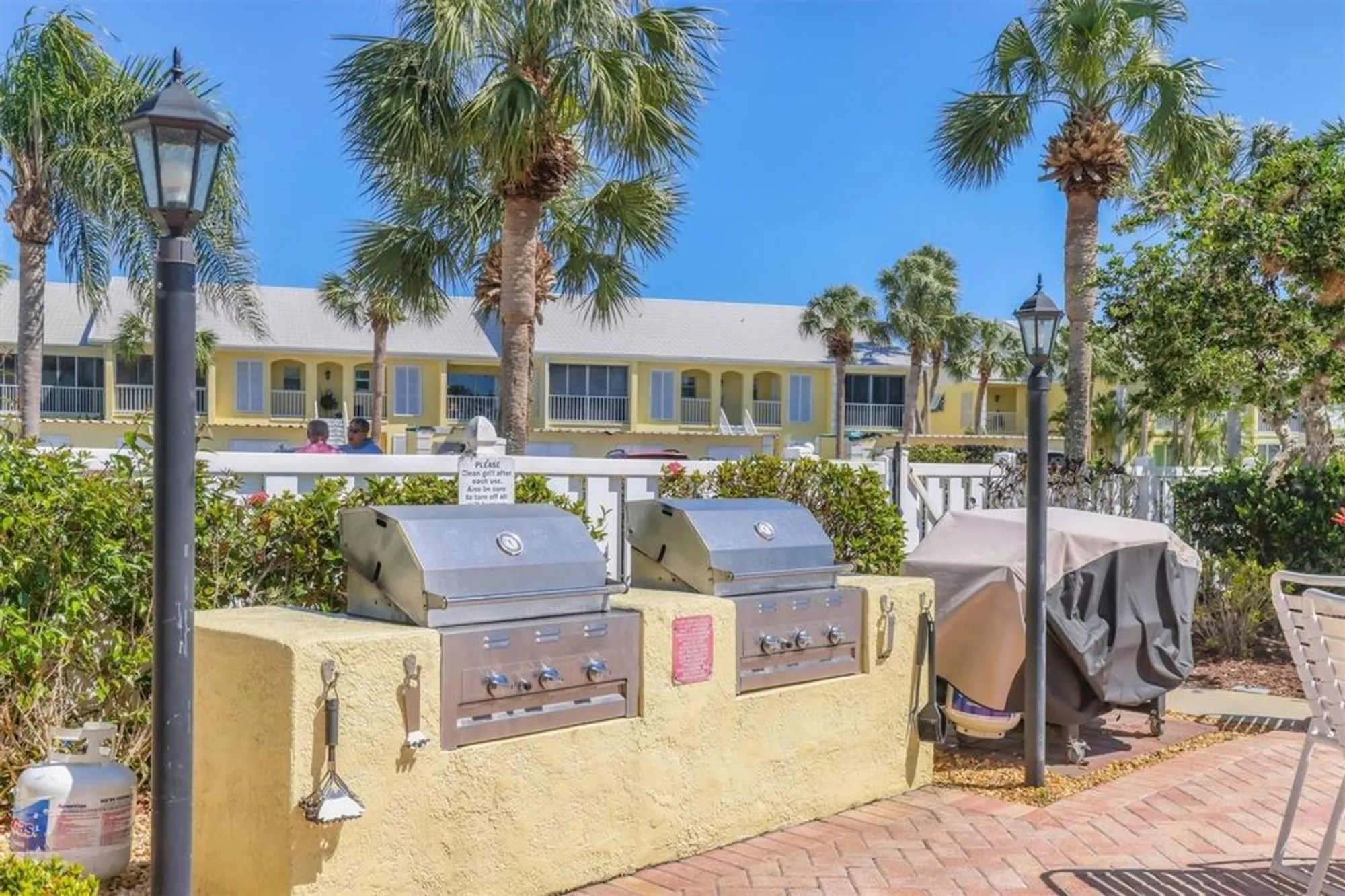 Property Slideshow image 42 of 49 | 404 cerromar cir 308, Venice, FL, 34293