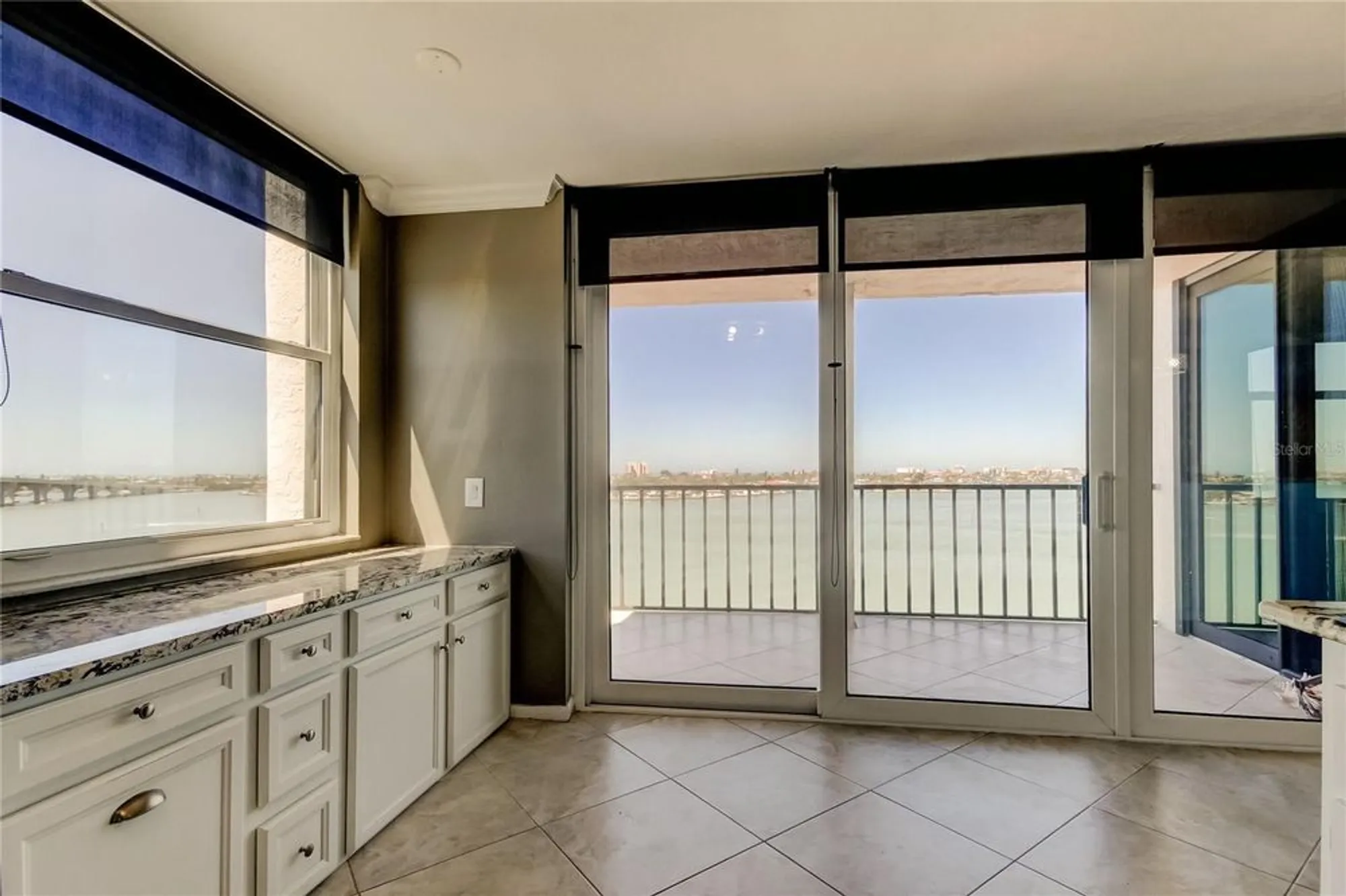 Property Slideshow image 10 of 28 | 6265 sun blvd apt 806, St Petersburg, FL, 33715