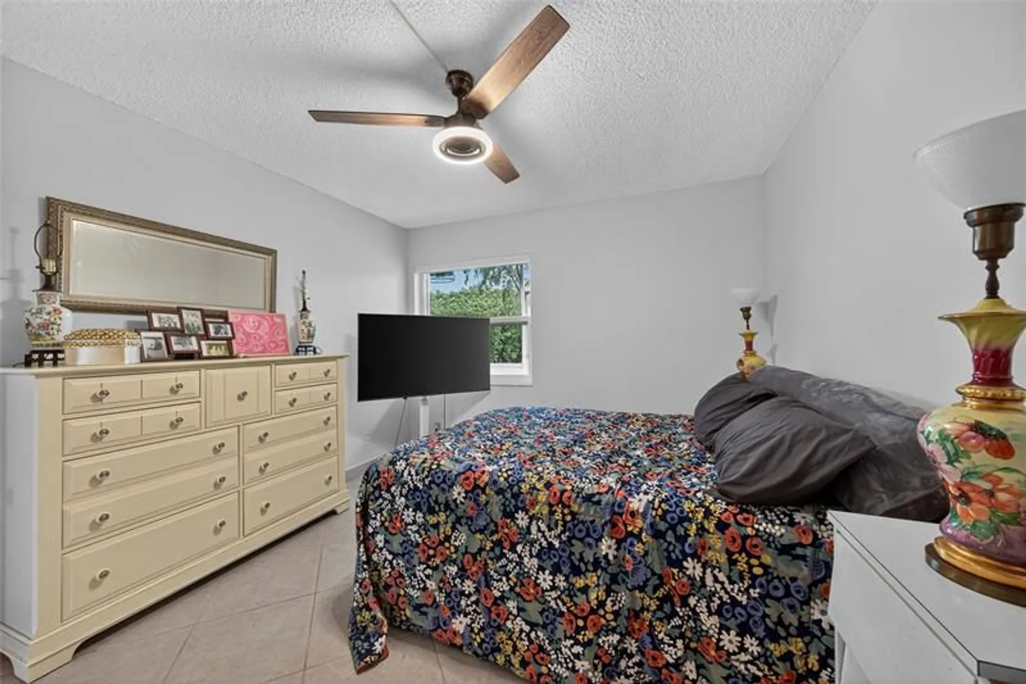 Property Slideshow image 11 of 37 | 293 normandy g, Delray Beach, FL, 33484