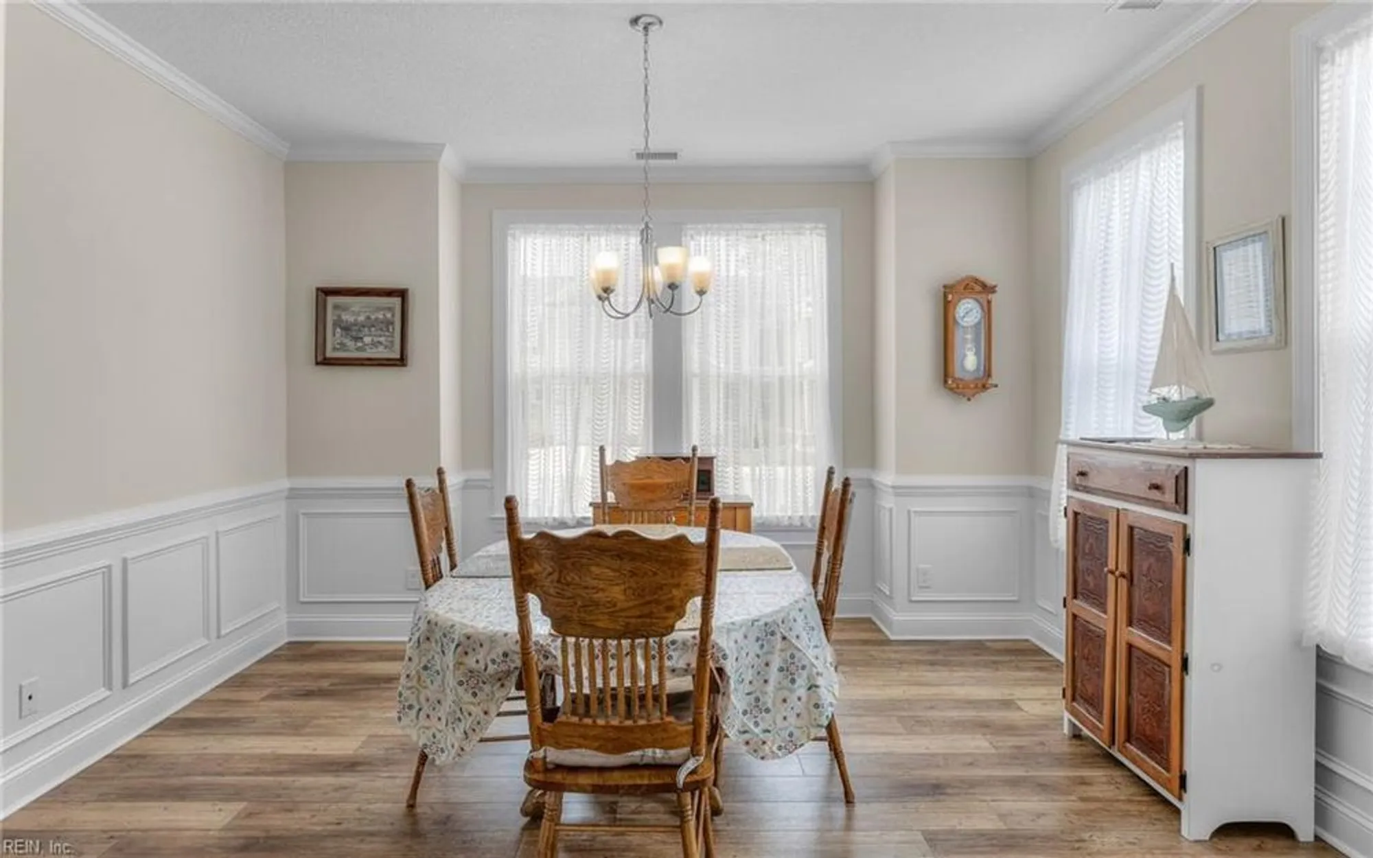 Property Slideshow image 19 of 50 | 4639 longleaf pl, Chesapeake, VA, 23321