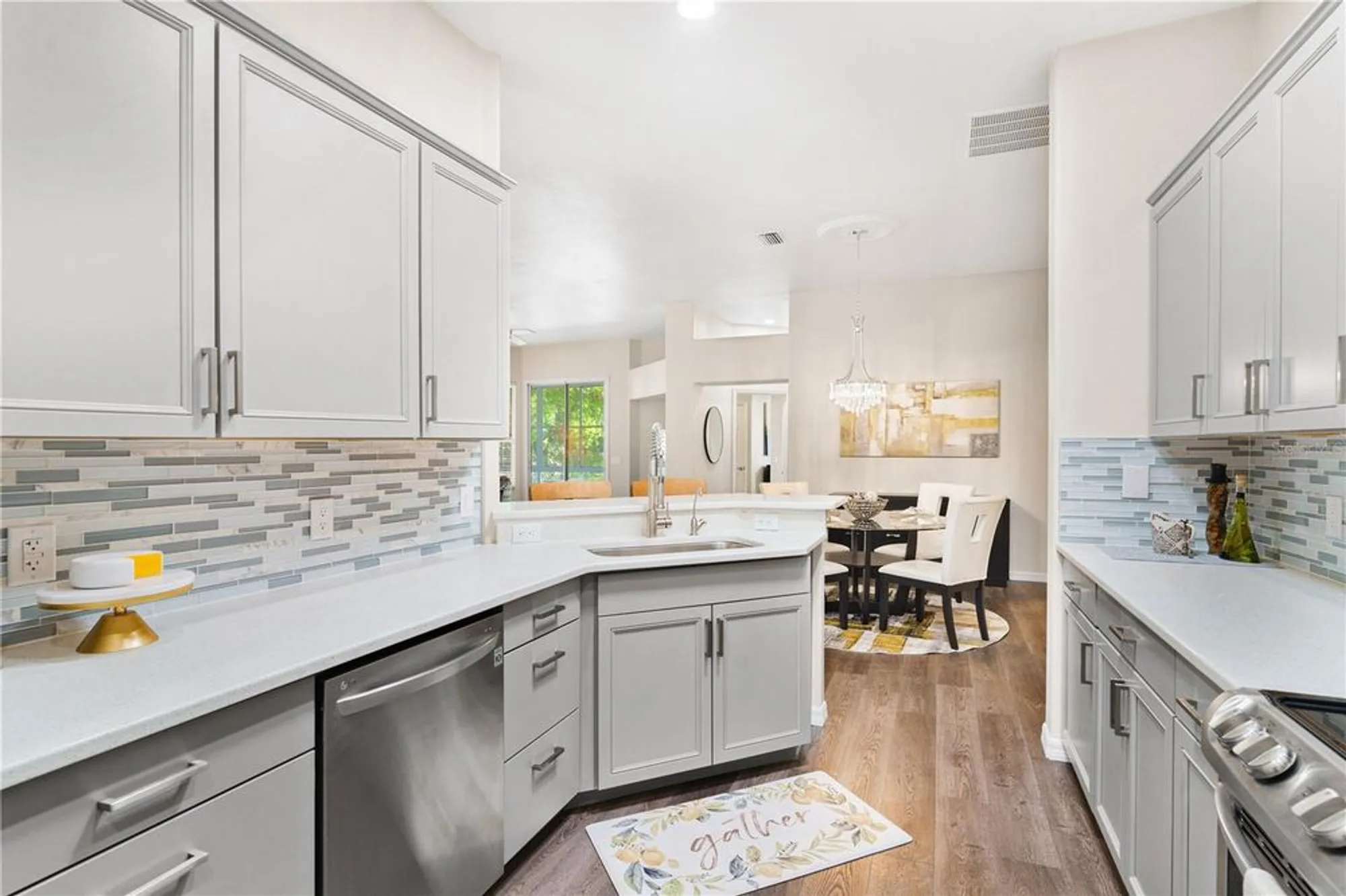 Property Slideshow image 22 of 44 | 6152 topsail rd, Lady Lake, FL, 32159