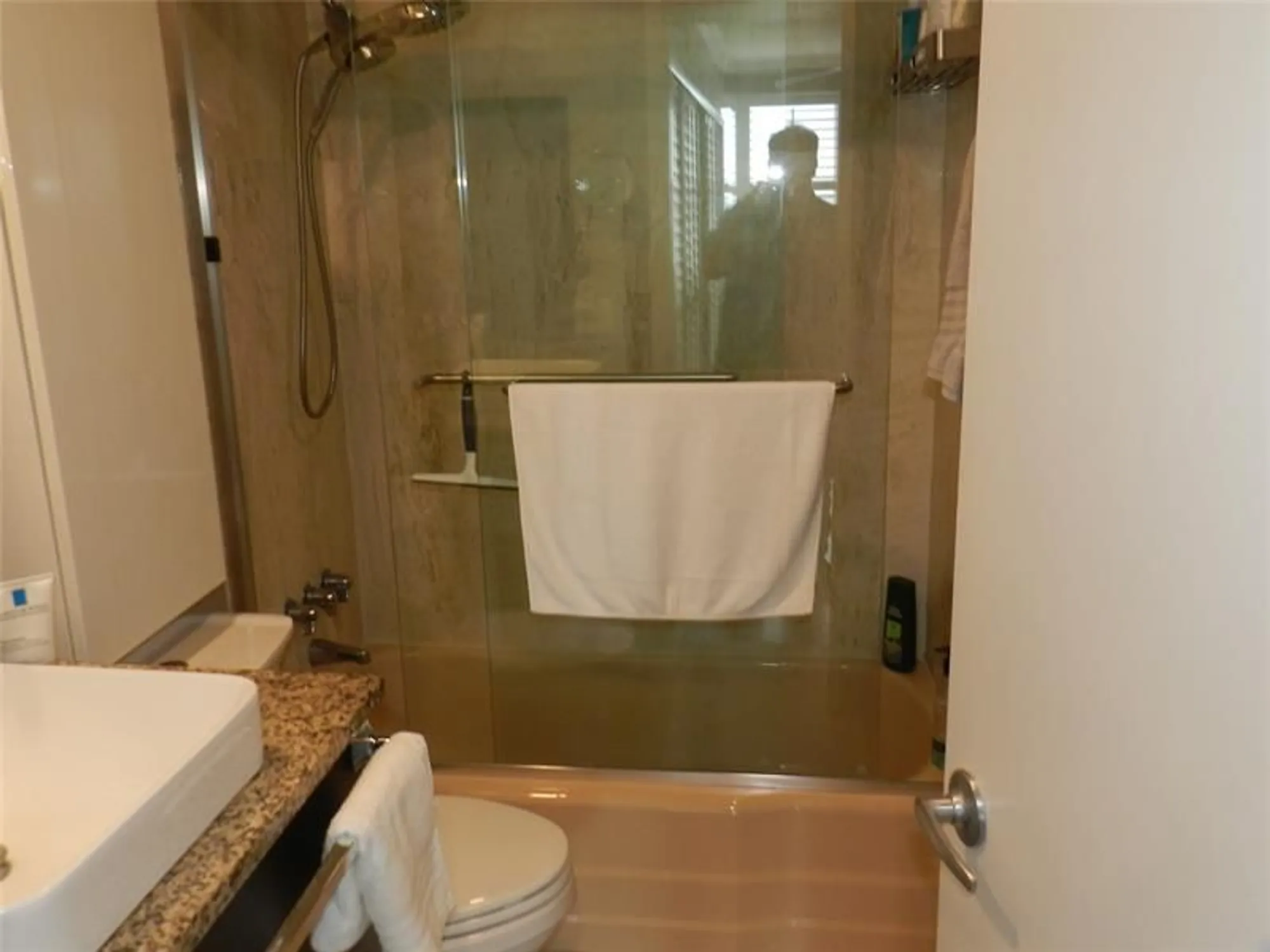 Property Slideshow image 25 of 34 | 3200 ne 36th st apt 1612a, Fort Lauderdale, FL, 33308
