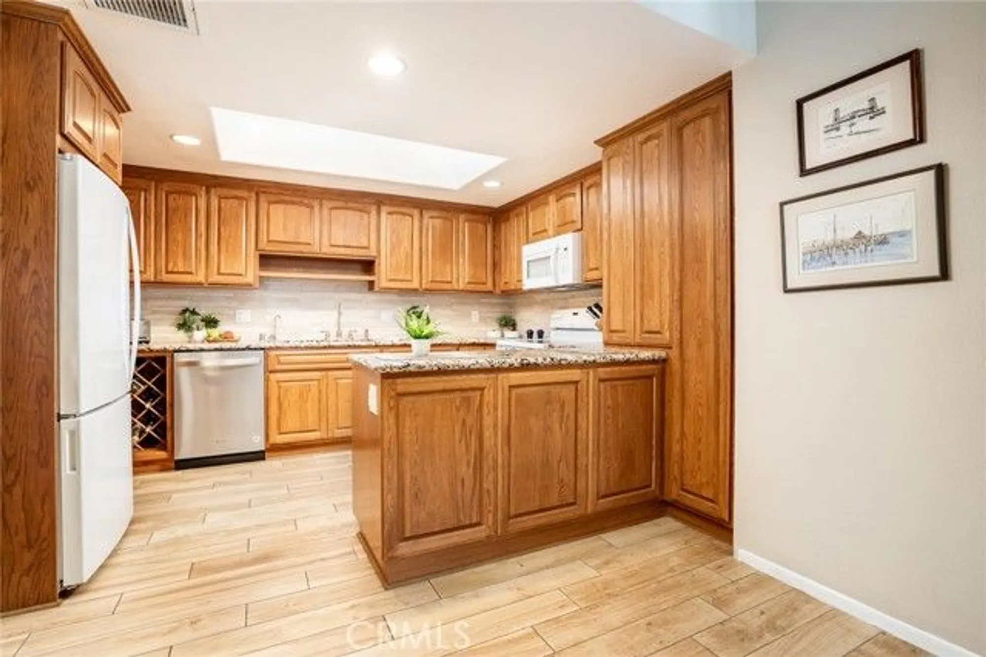 Property Slideshow image 10 of 39 | 1310 knollwood rd apt 43a, Seal Beach, CA, 90740