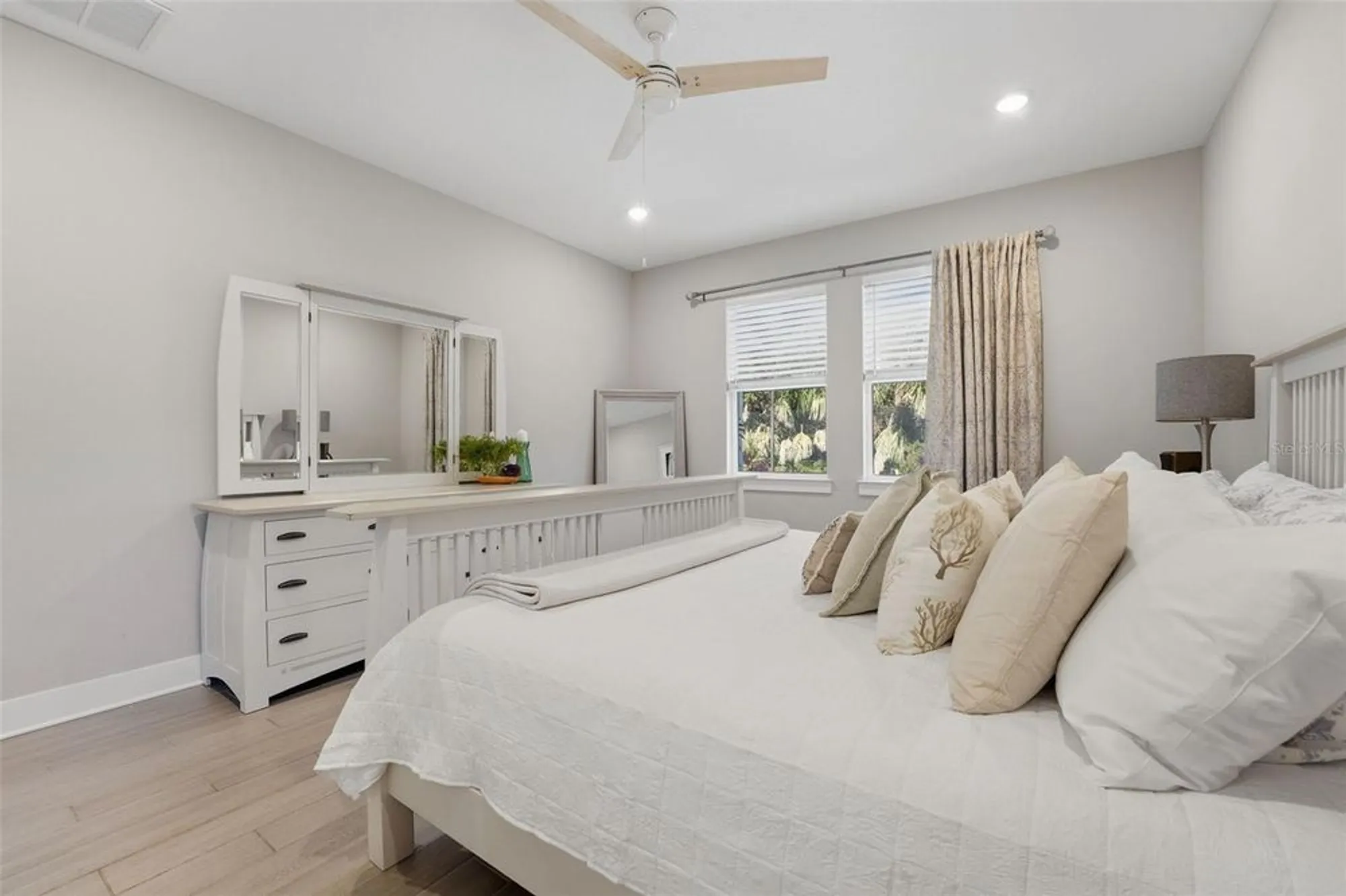 Property Slideshow image 24 of 38 | 341 daylily blvd, Nokomis, FL, 34275