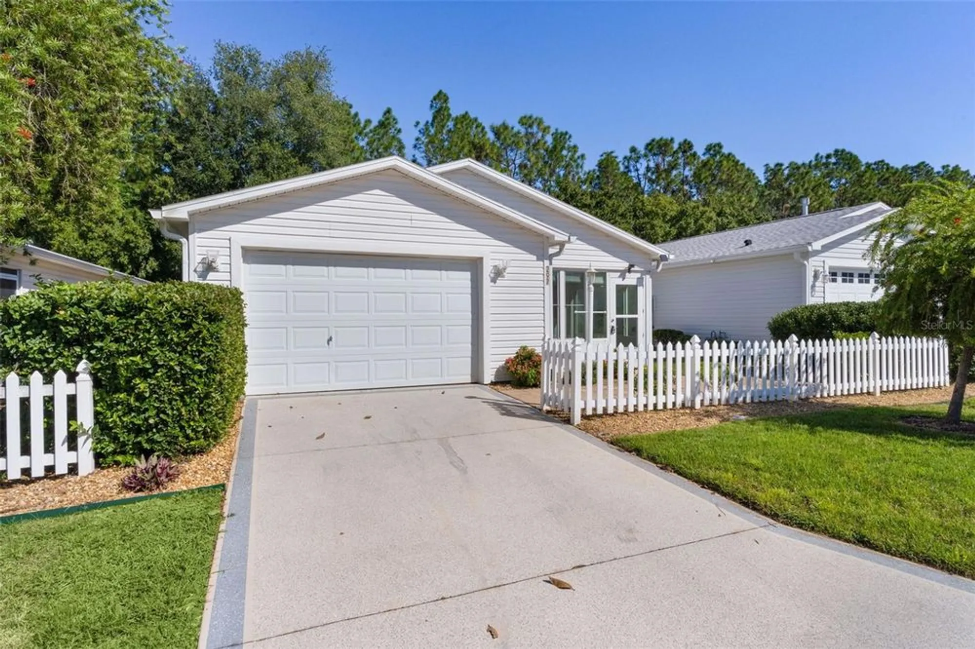 Property Slideshow image 32 of 38 | 297 emmalee pl, The Villages, FL, 32162