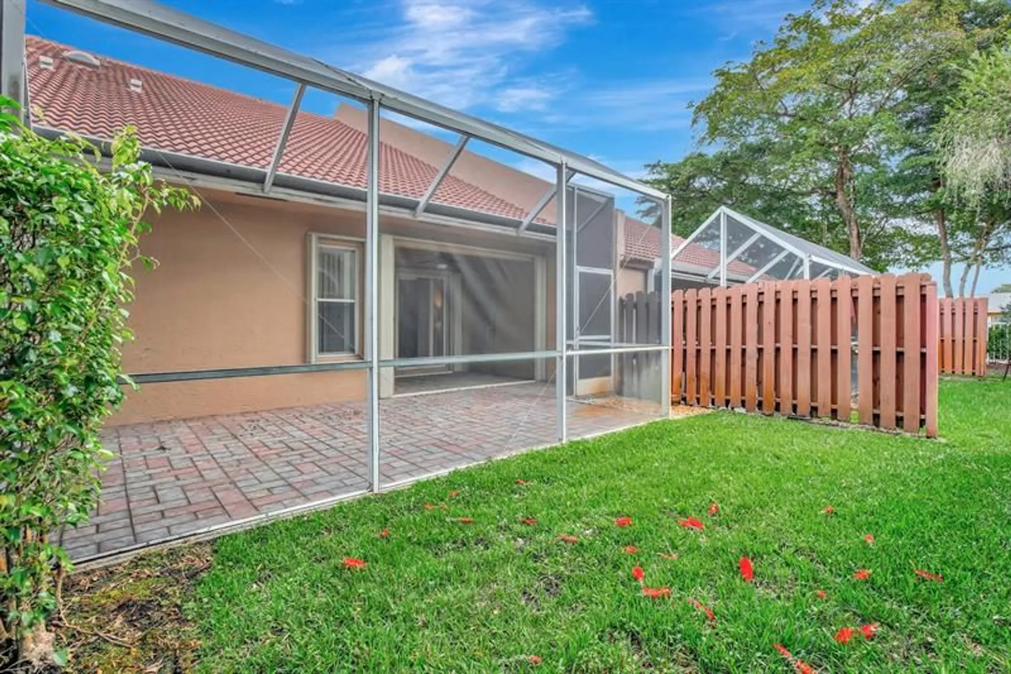 Property Slideshow image 40 of 41 | 9720 malvern dr, Tamarac, FL, 33321