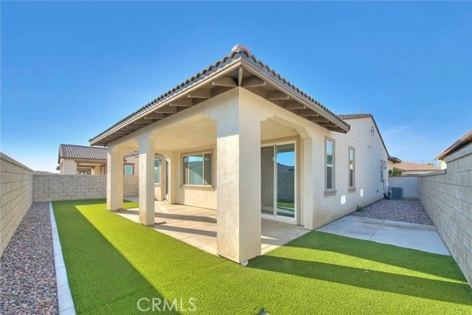Property Slideshow image 33 of 45 | 4068 e amigos privado, Ontario, CA, 91761