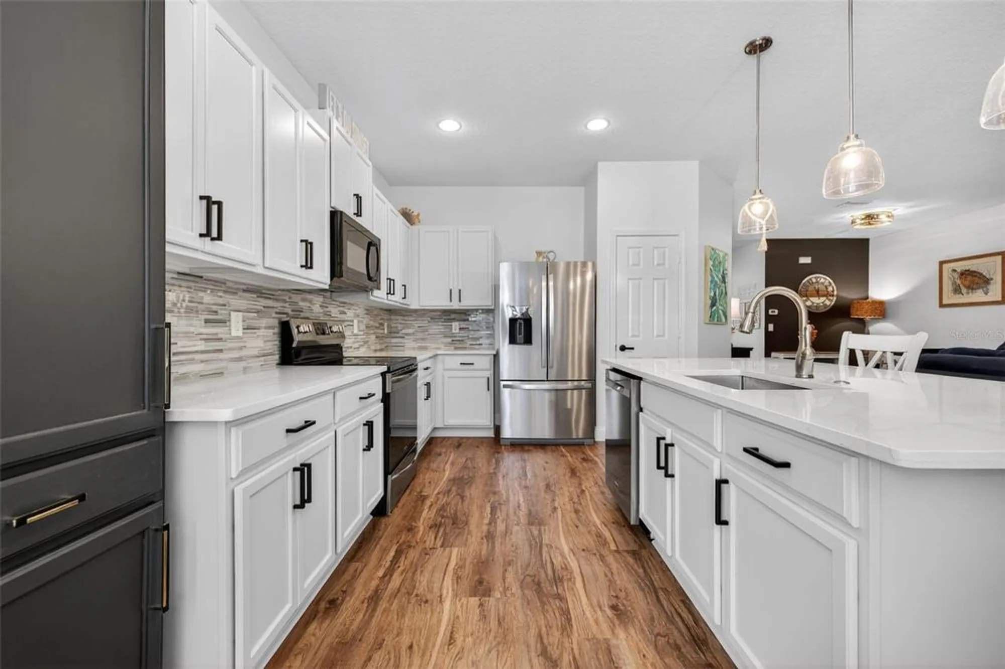 Property Slideshow image 14 of 55 | 359 laurel falls dr, Apollo Beach, FL, 33572