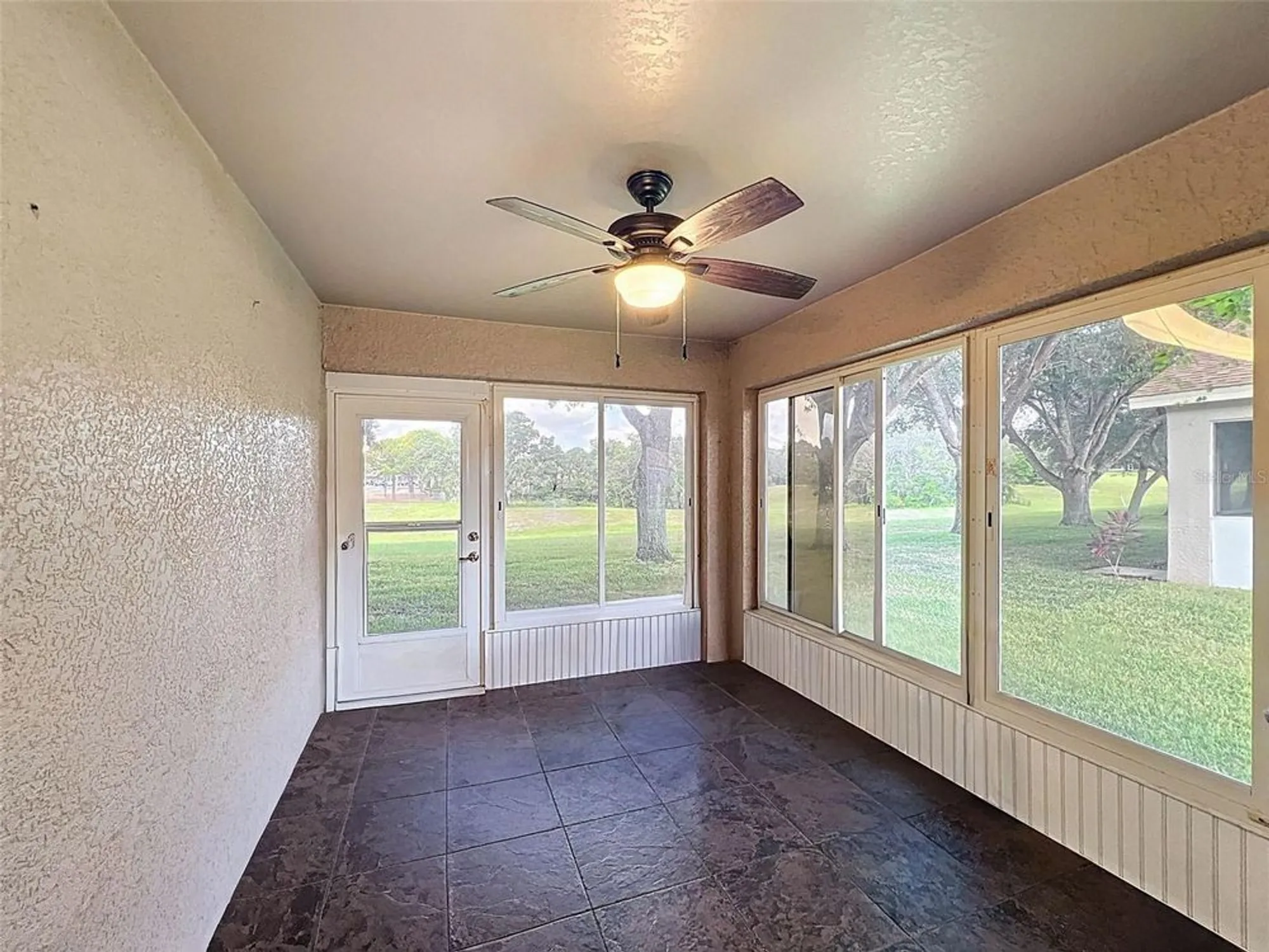 Property Slideshow image 33 of 61 | 189 center oak cir, Spring Hill, FL, 34609