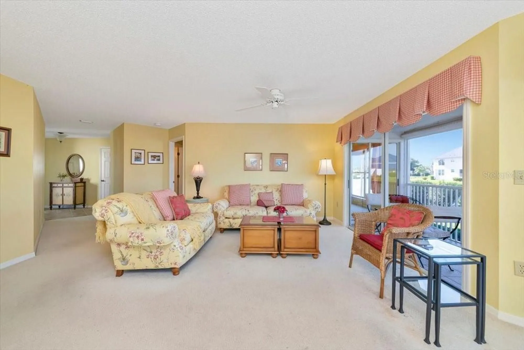 Property Slideshow image 7 of 56 | 841 audubon dr # 841, Bradenton, FL, 34209