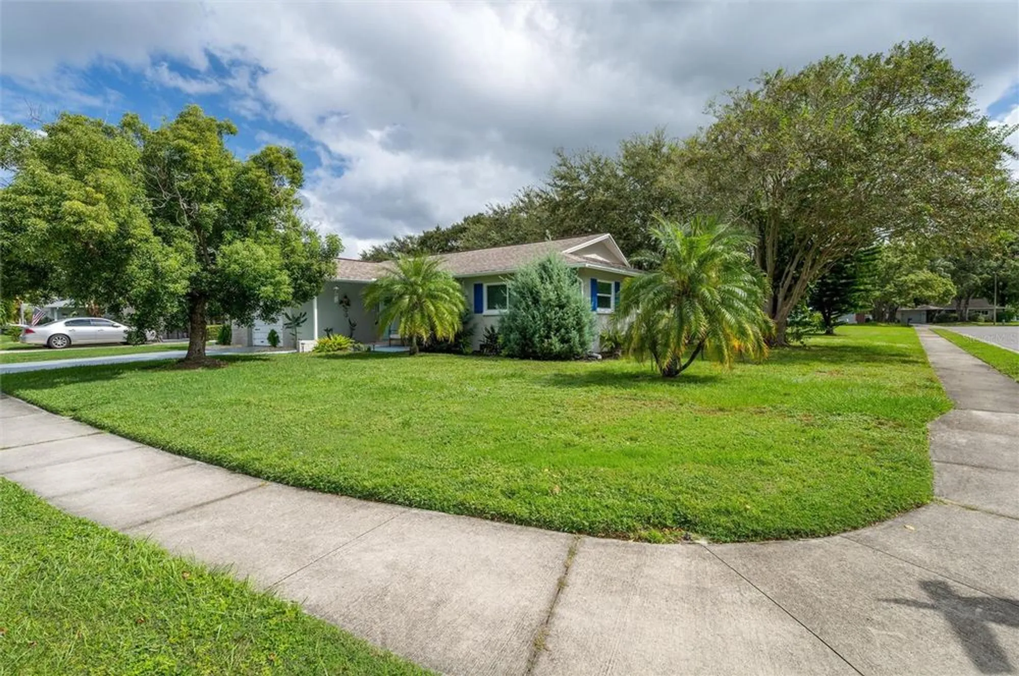 Property Slideshow image 31 of 34 | 1472 queen anne blvd, Palm Harbor, FL, 34684