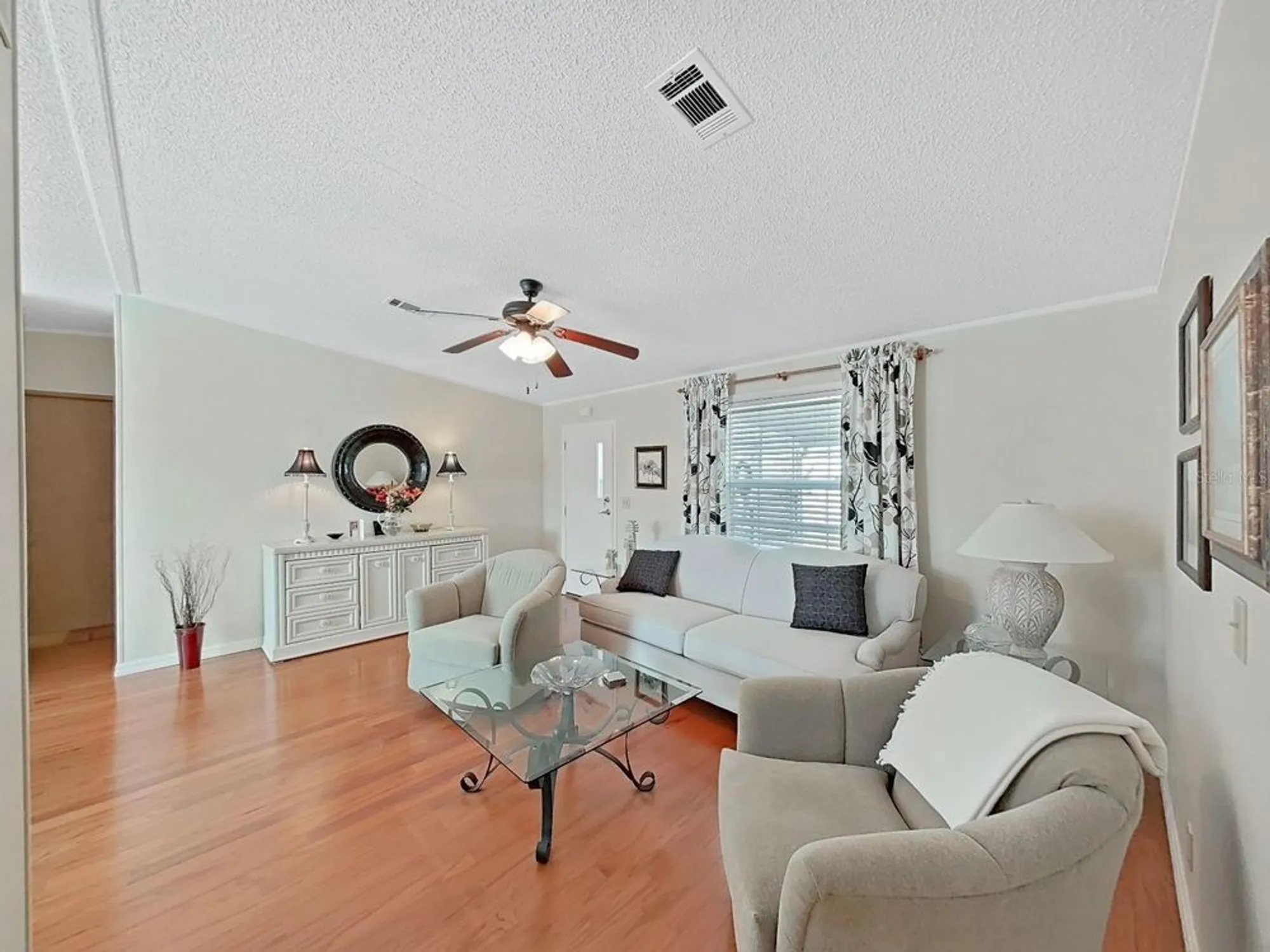 Property Slideshow image 13 of 44 | 1758 fox hill dr, Lakeland, FL, 33810