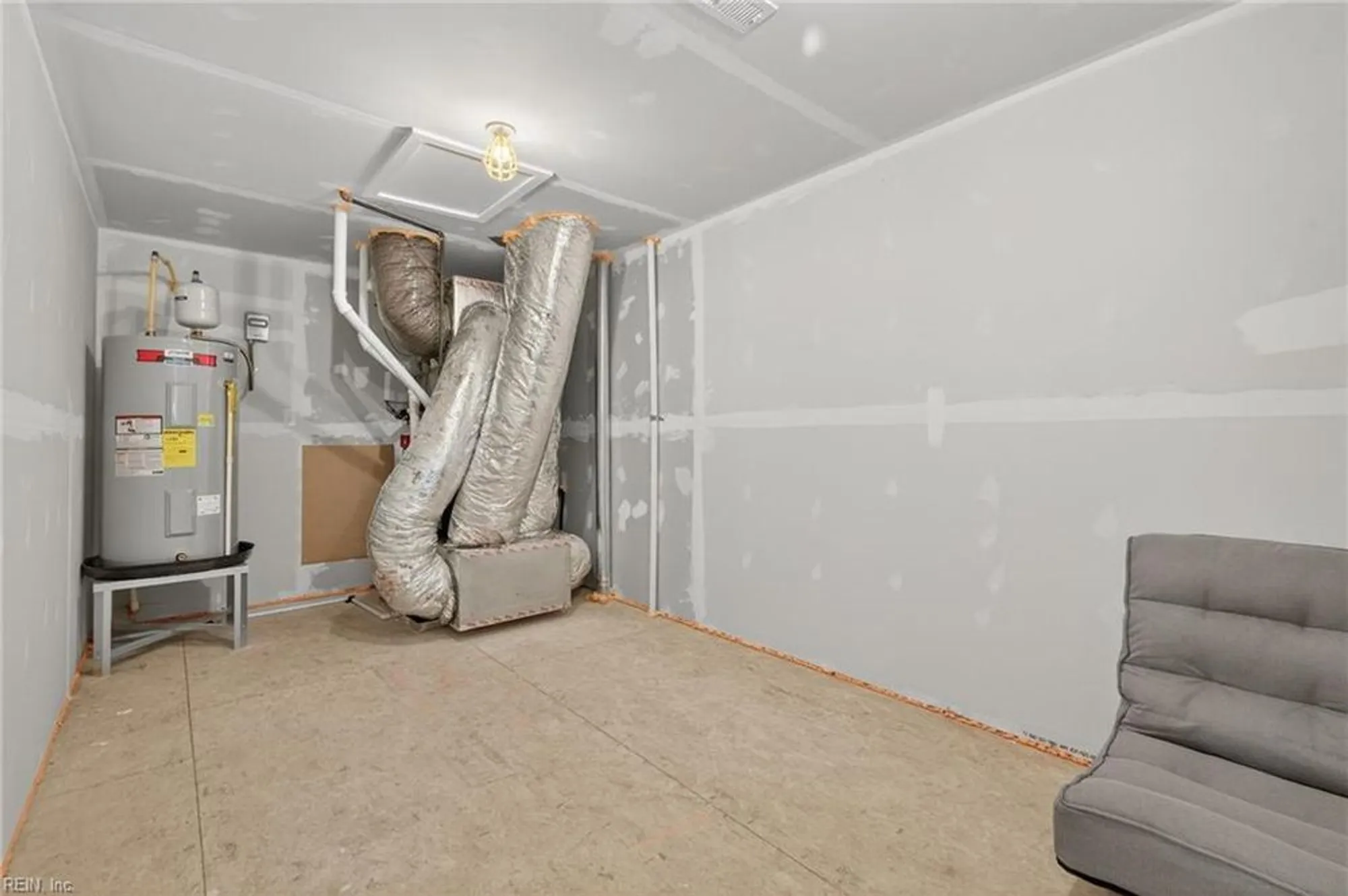 Property Slideshow image 18 of 23 | 13461 s village way, Carrollton, VA, 23314