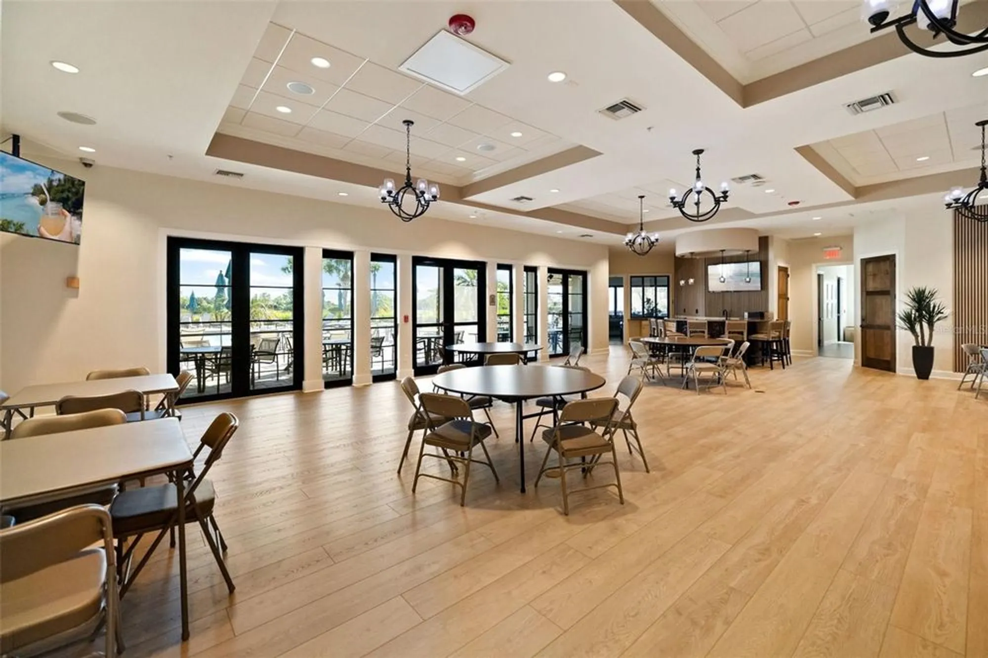 Property Slideshow image 78 of 83 | 11192 whimbrel ln, Sarasota, FL, 34238