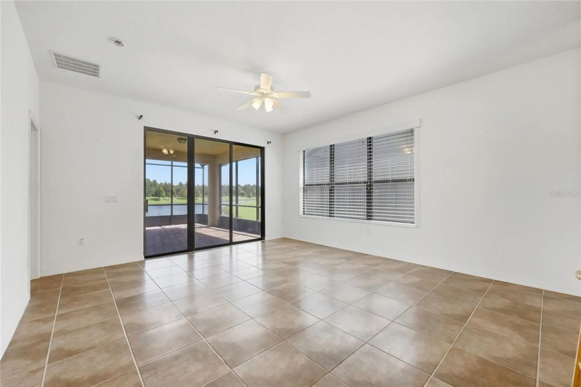 Property Slideshow image 26 of 50 | 1824 pelican hill way, Poinciana, FL, 34759