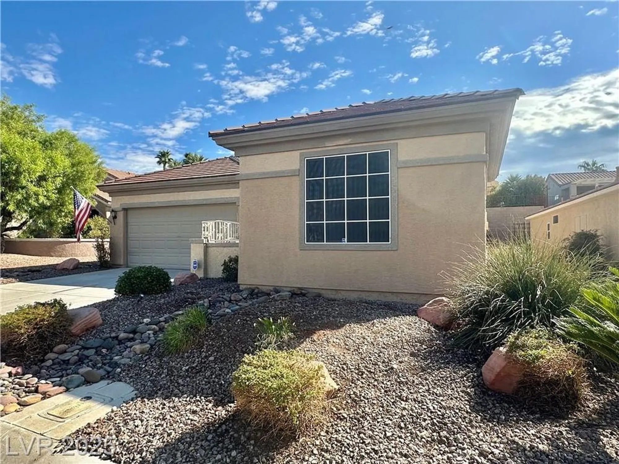 Property Slideshow image 4 of 40 | 2138 grand traverse st, Henderson, NV, 89052