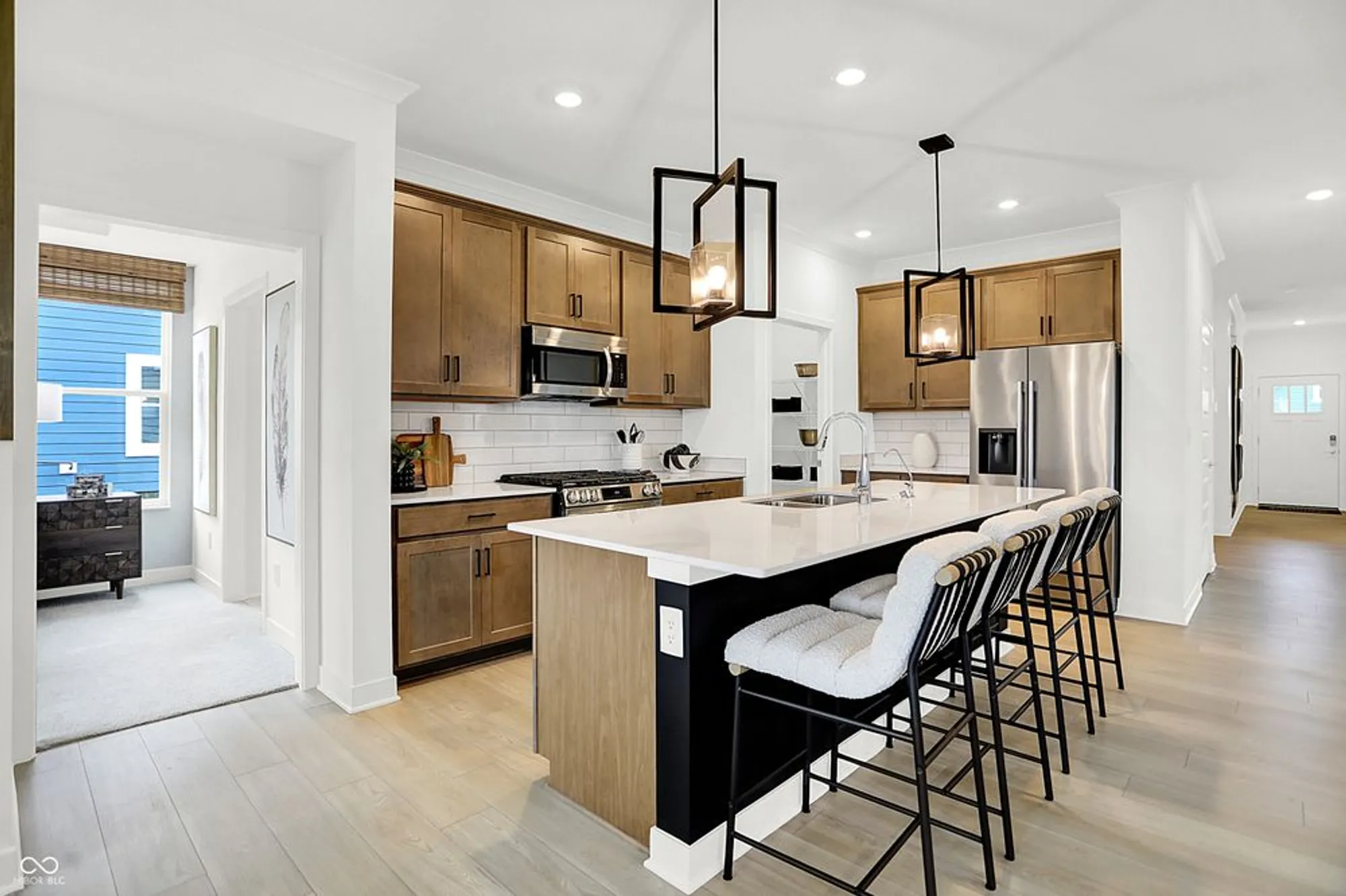 Property Slideshow image 9 of 31 | 5339 nettleton way, Avon, IN, 46123