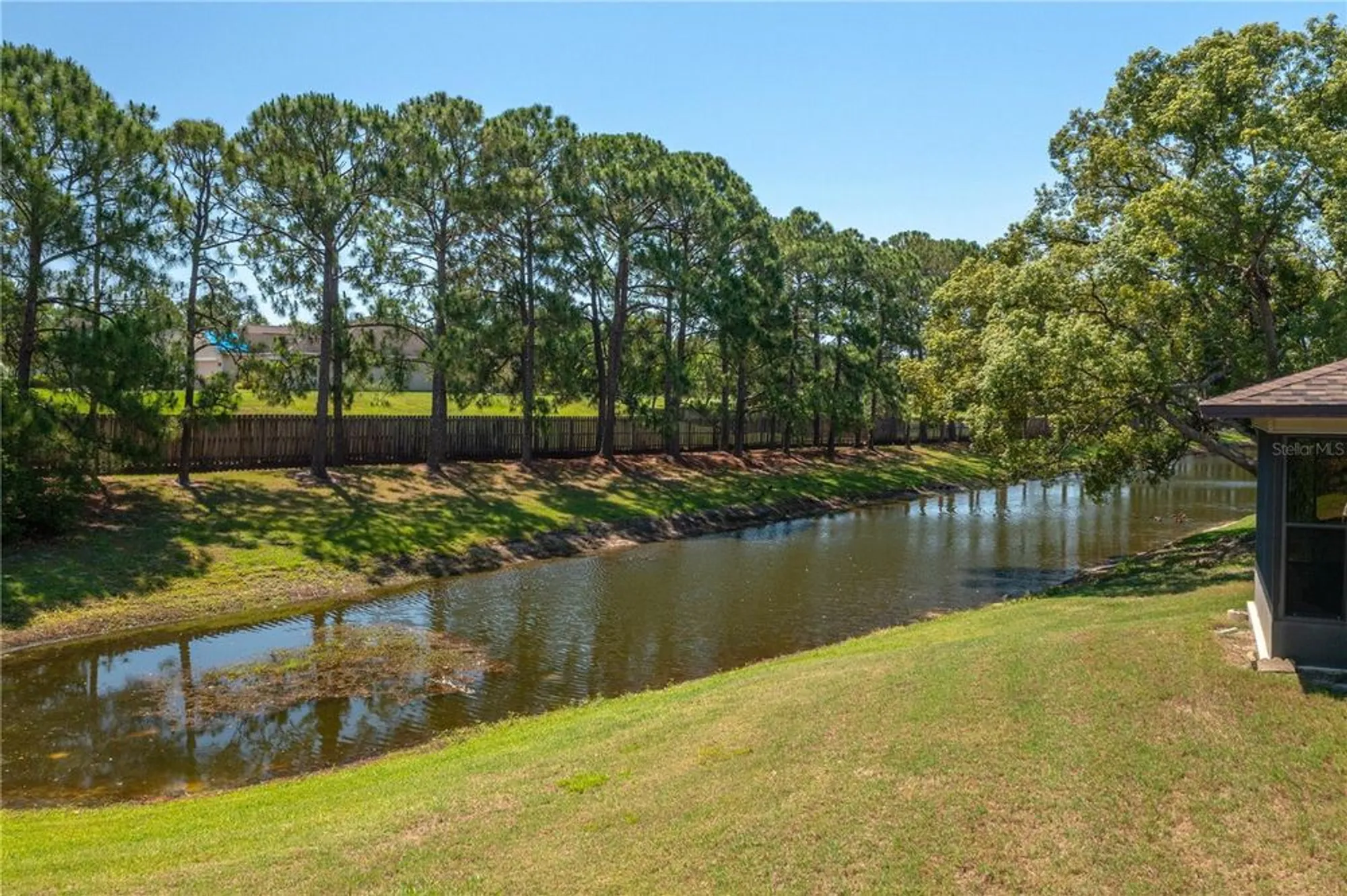 Property Slideshow image 5 of 38 | 3245 prairie dunes cir, Lakeland, FL, 33810