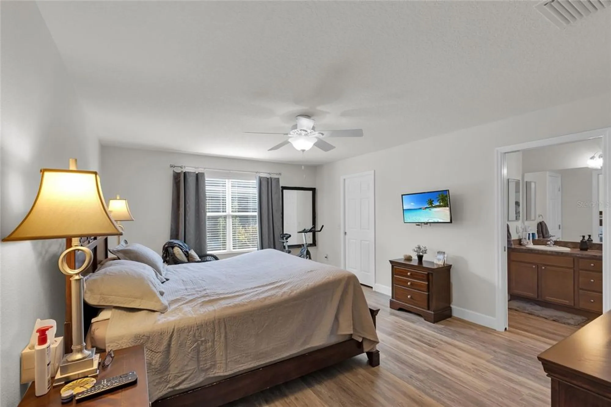 Property Slideshow image 15 of 37 | 3203 islawild way, The Villages, FL, 32163