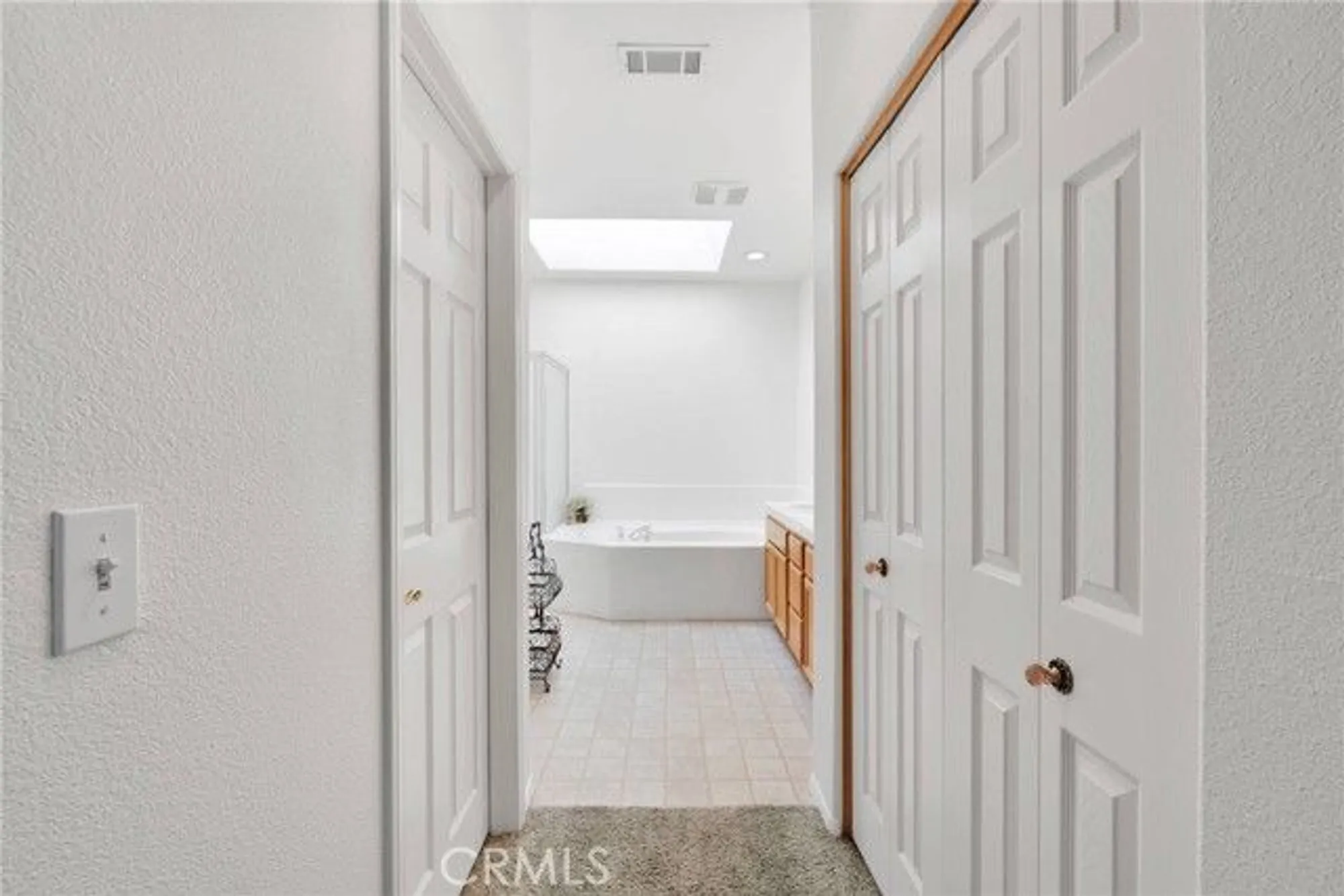 Property Slideshow image 32 of 54 | 19559 northstar ct, Apple Valley, CA, 92308