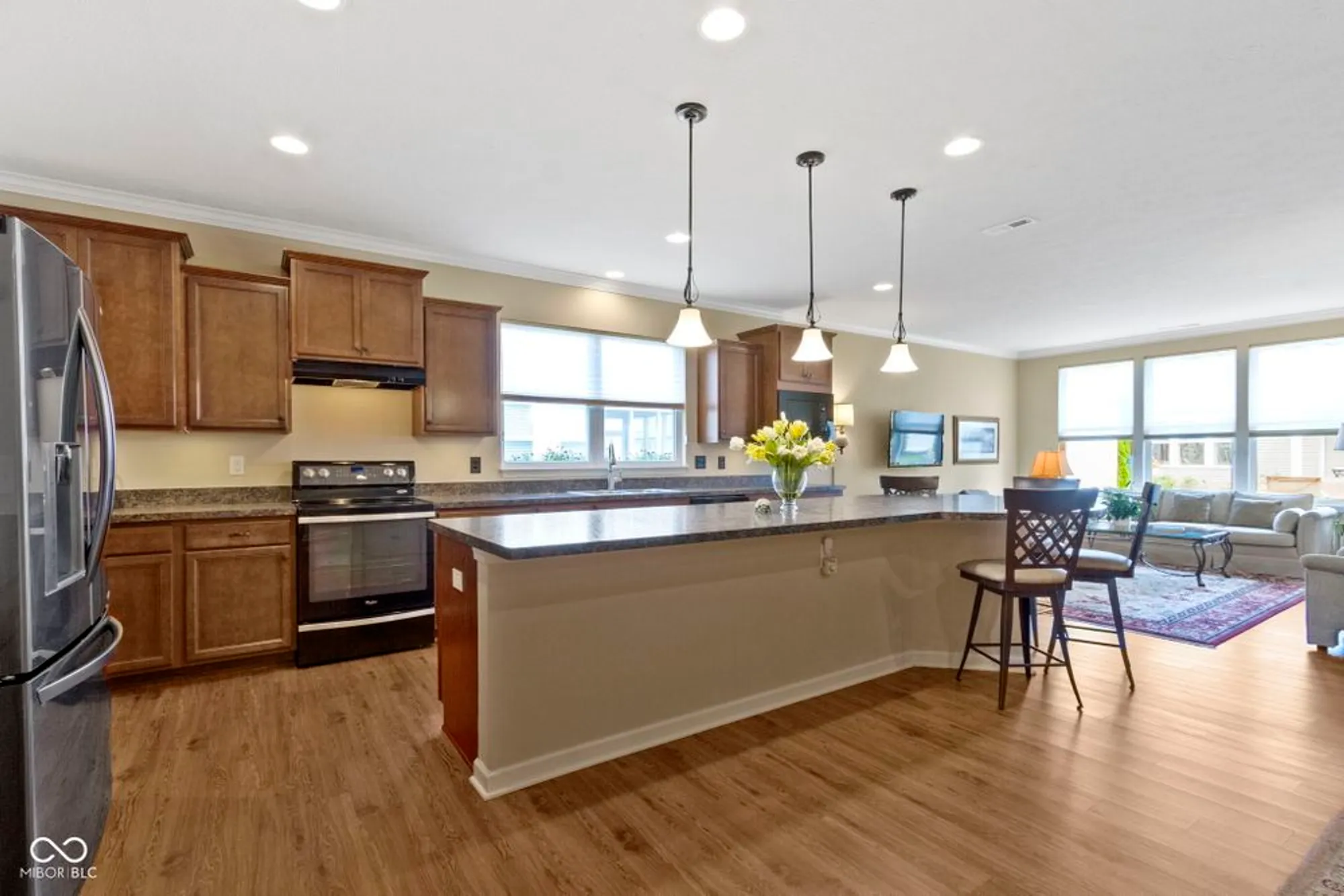 Property Slideshow image 10 of 44 | 16284 loire valley dr, Fishers, IN, 46037
