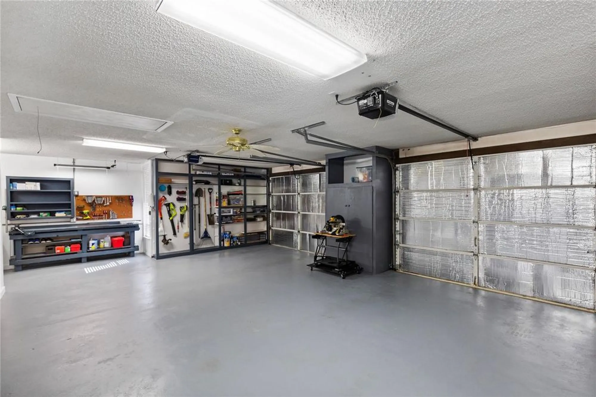 Property Slideshow image 38 of 54 | 2216 sequoia dr, Clearwater, FL, 33763