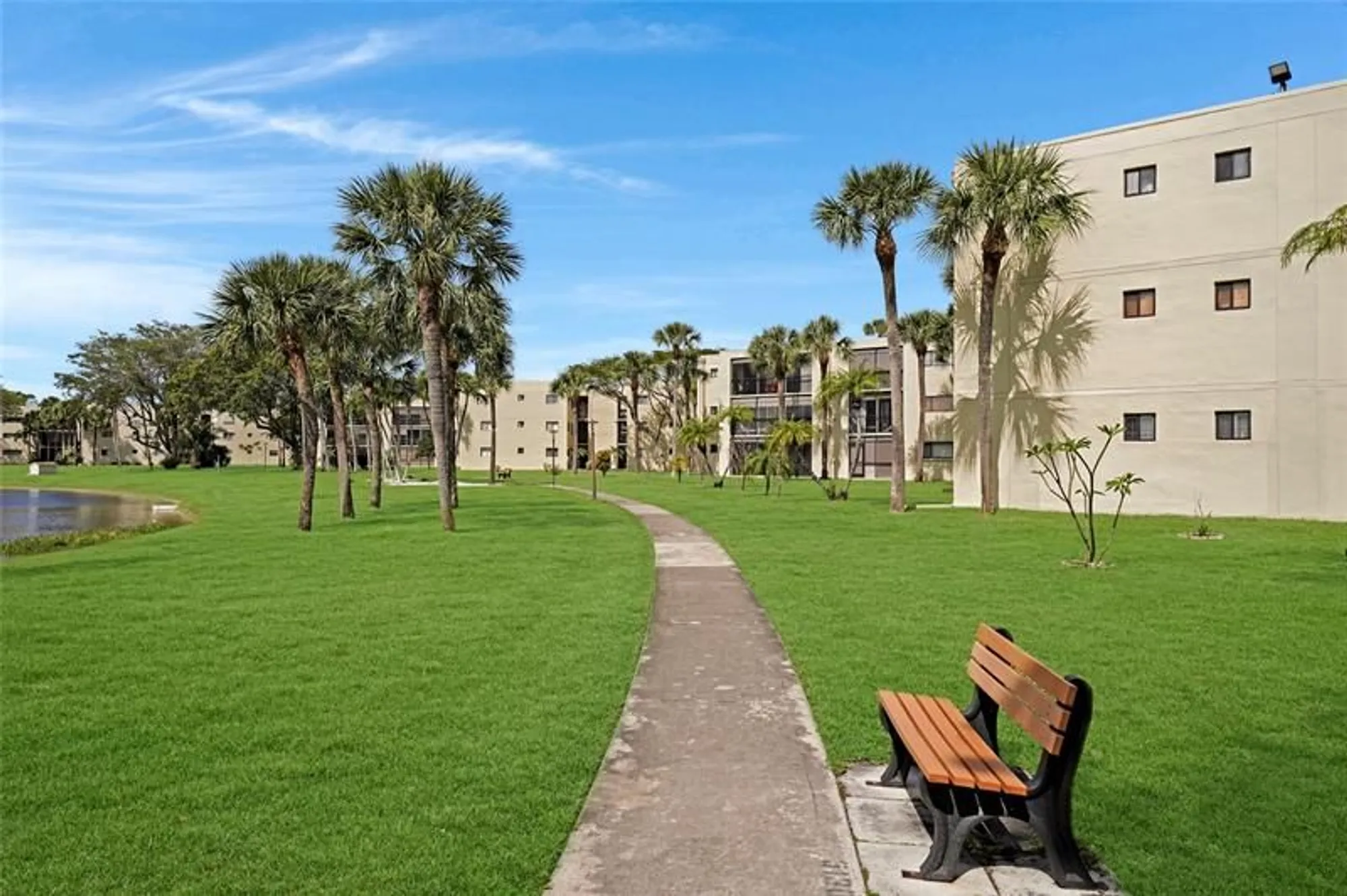 Property Slideshow image 27 of 47 | 5100 las verdes cir 114, Delray Beach, FL, 33484