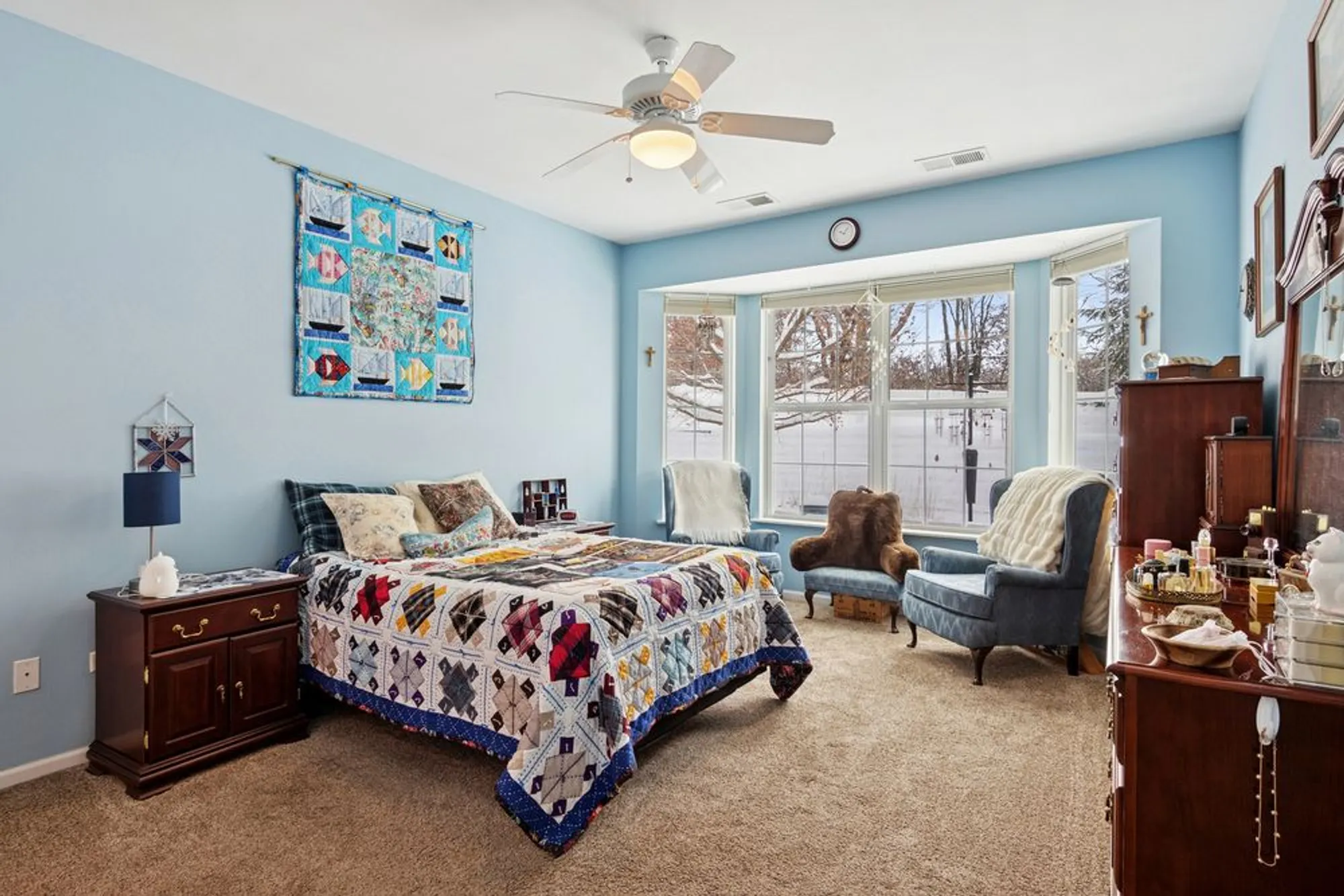 Property Slideshow image 8 of 21 | 12490 russet ln, Huntley, IL, 60142