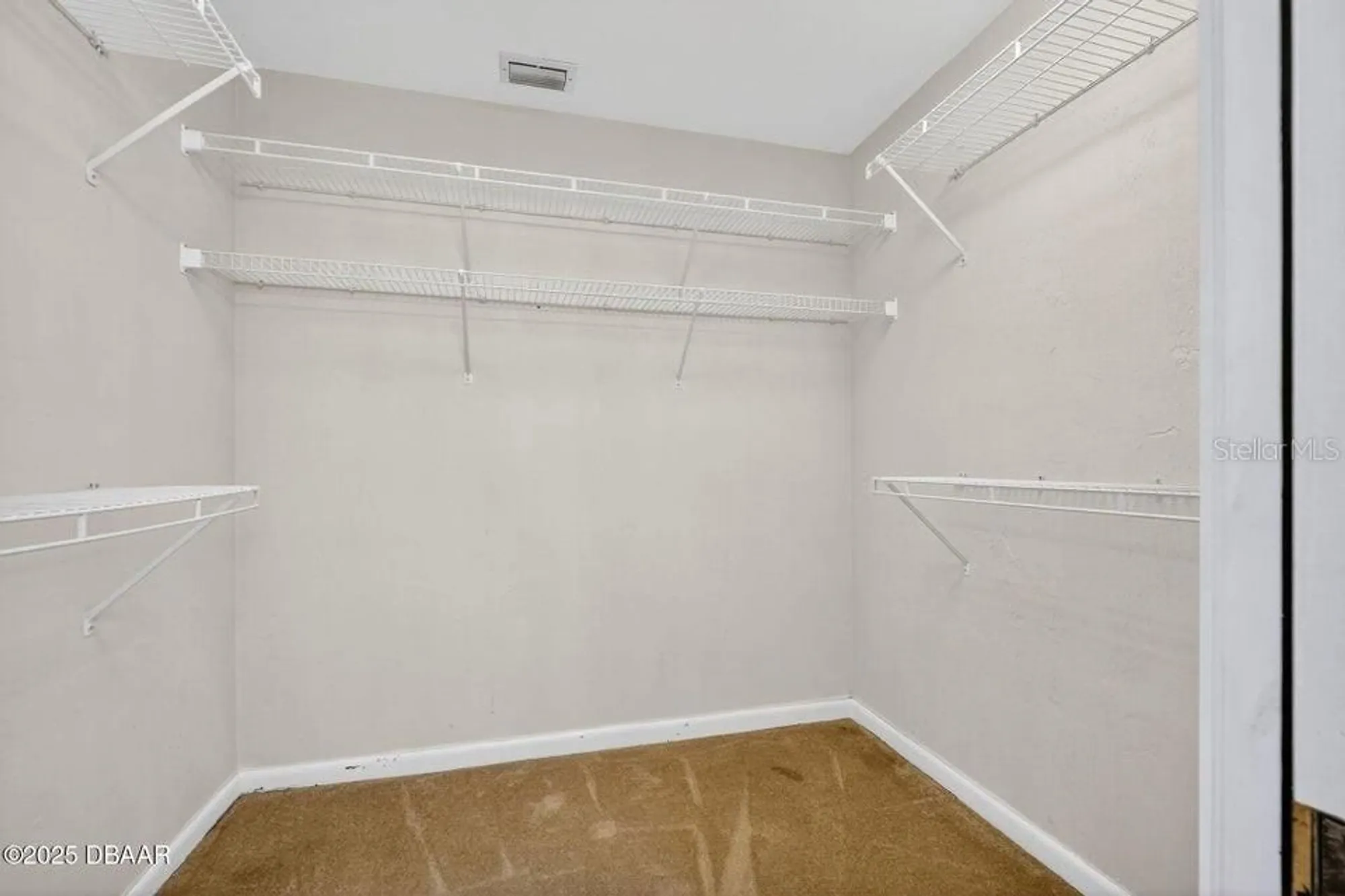 Property Slideshow image 19 of 43 | 236 gull dr, Daytona Beach, FL, 32119