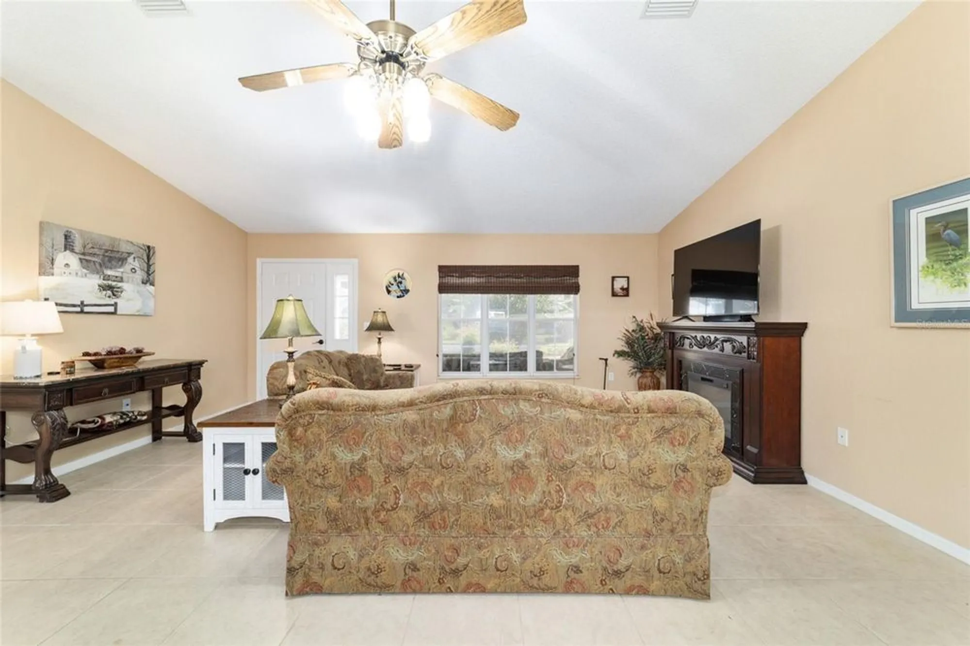 Property Slideshow image 16 of 63 | 8354 sw 108th loop, Ocala, FL, 34481