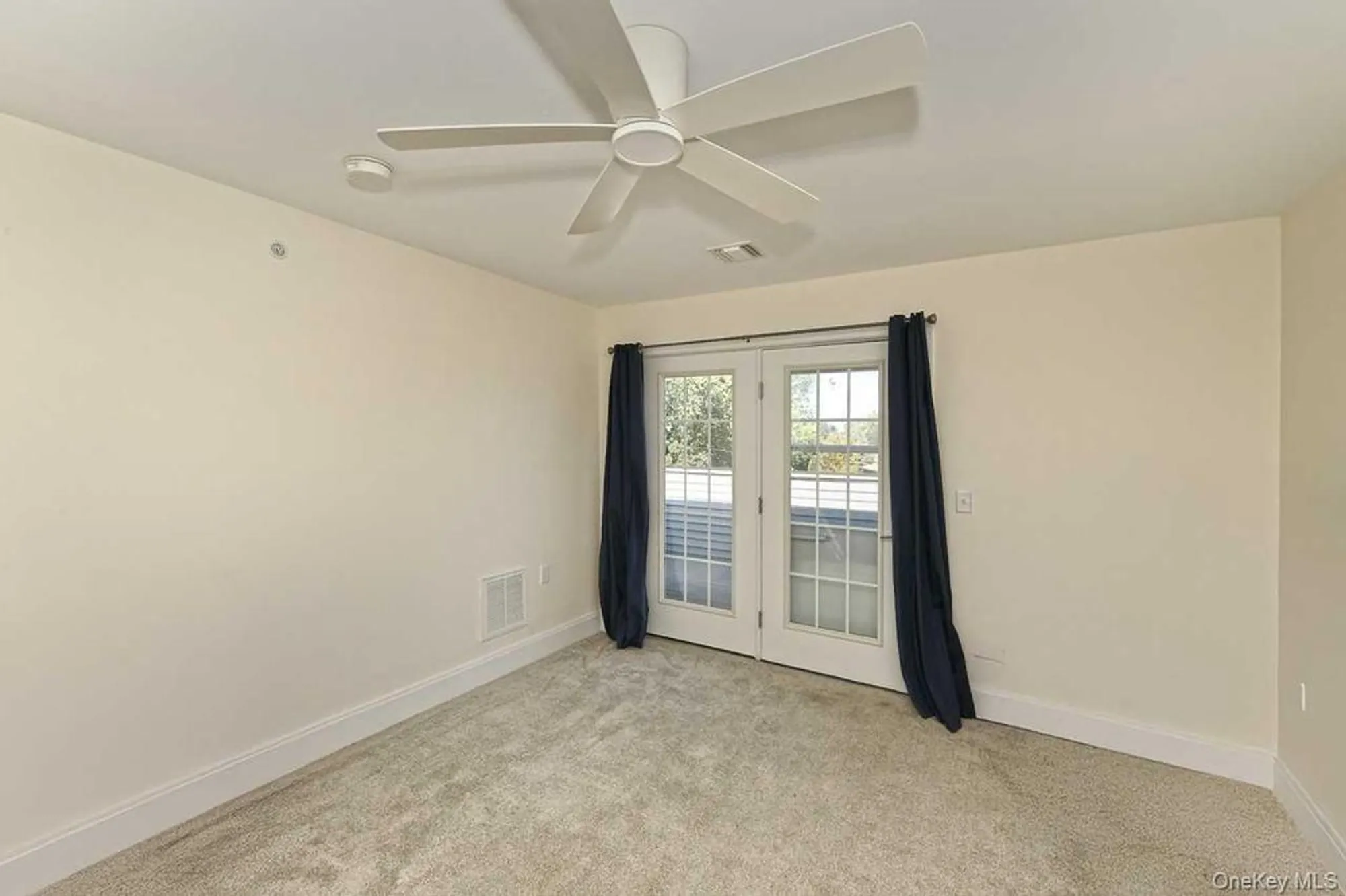 Property Slideshow image 17 of 20 | 123 emanuel way, East Meadow, NY, 11554