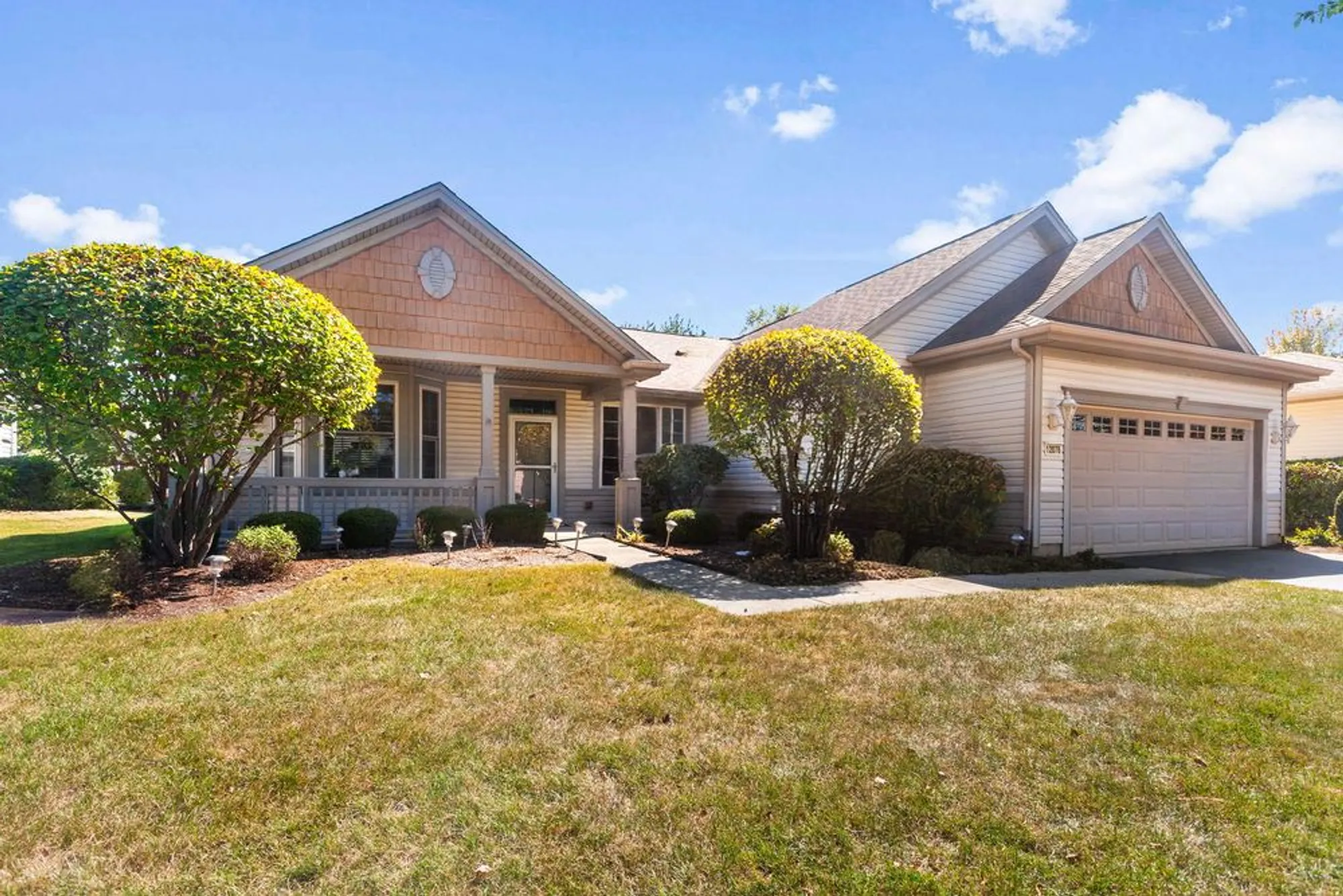 Property Slideshow image 3 of 25 | 12078 spring creek dr, Huntley, IL, 60142