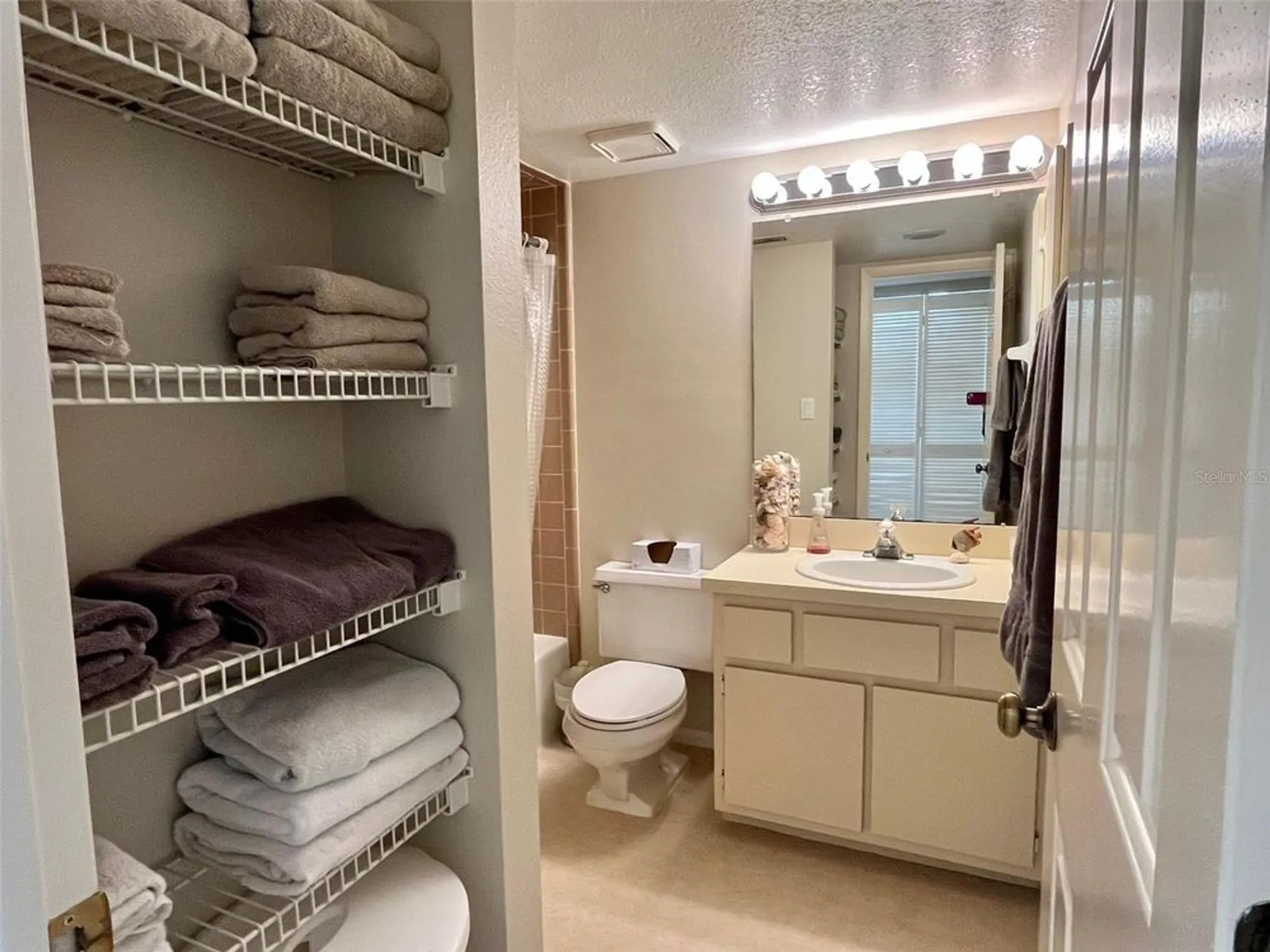 Property Slideshow image 42 of 58 | 801 islamorada blvd 22a, Punta Gorda, FL, 33955