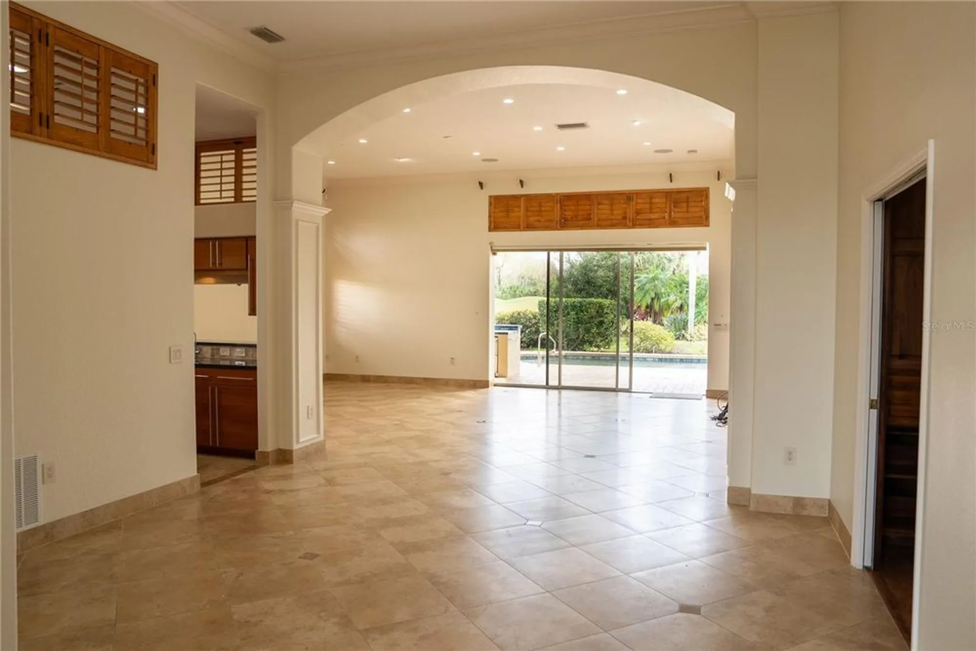 Property Slideshow image 6 of 37 | 326 saint george ct 14, Venice, FL, 34293